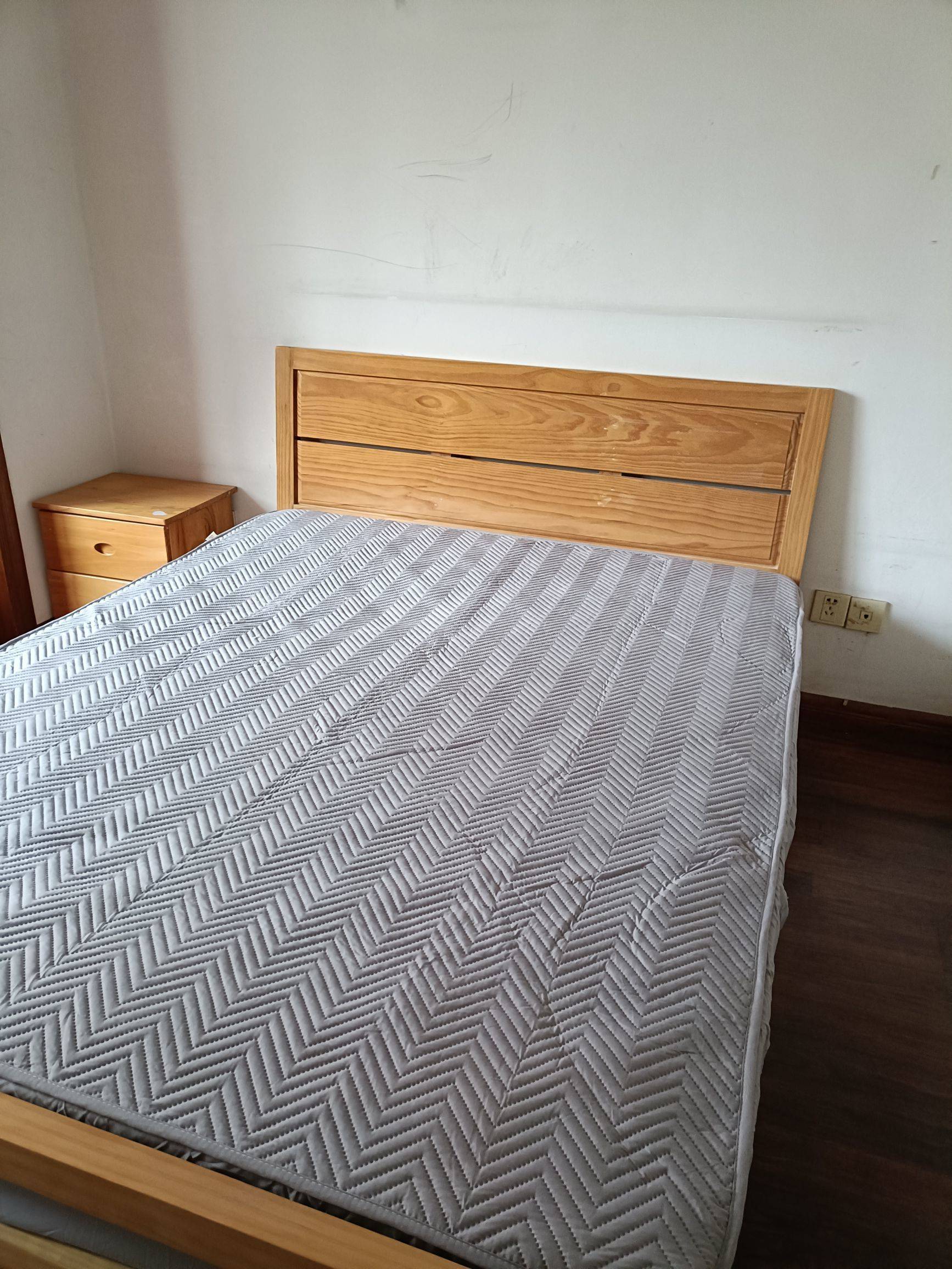 Shanghai-Pudong-Cozy Home,Clean&Comfy,No Gender Limit,Hustle & Bustle,“Friends”,Chilled