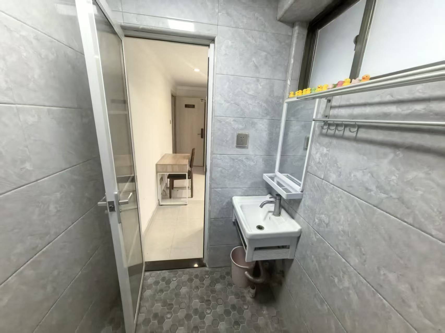 Shenzhen-Longgang-Cozy Home,Clean&Comfy,No Gender Limit,Pet Friendly