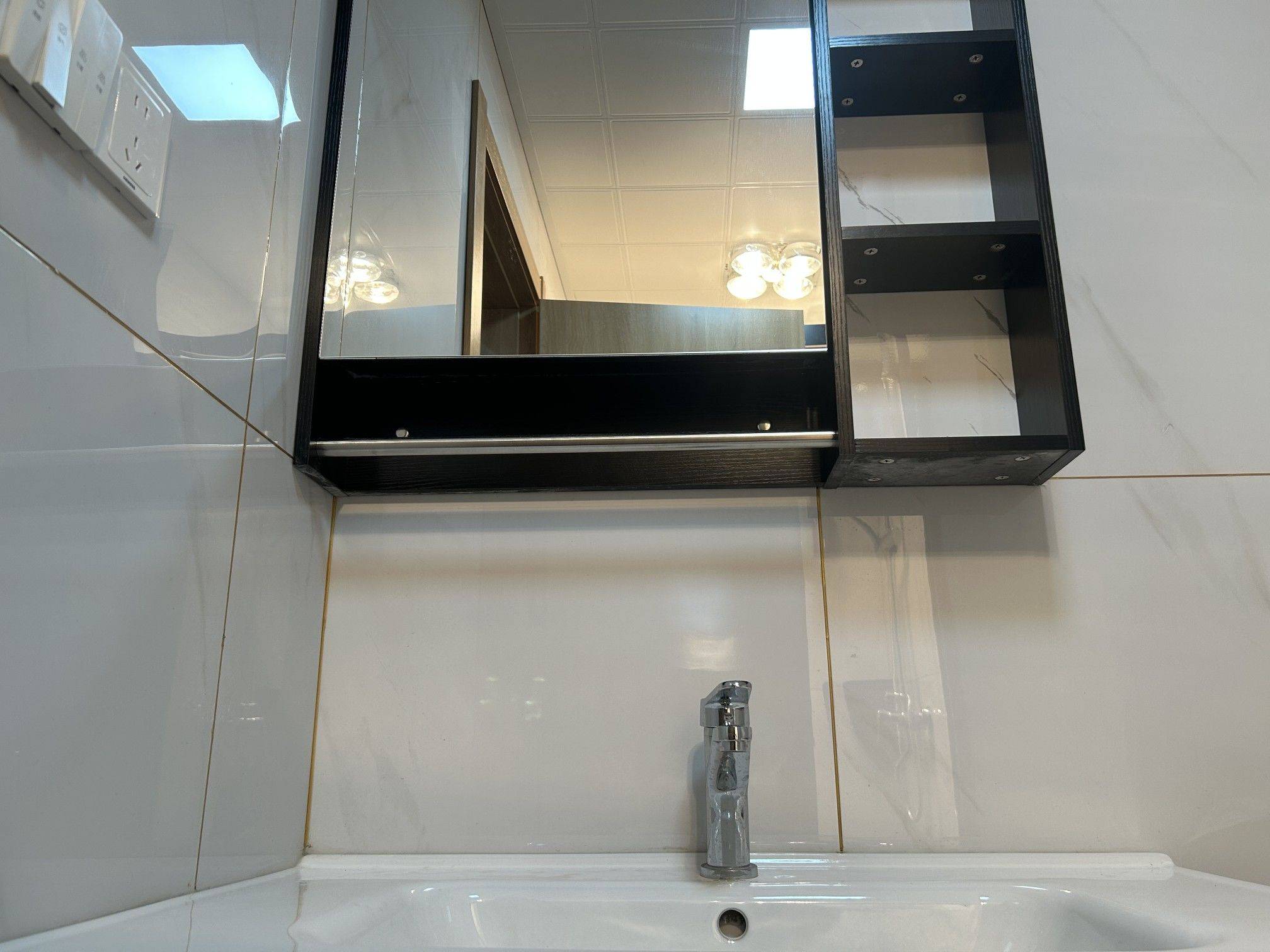 Shanghai-Baoshan-Cozy Home,Clean&Comfy,No Gender Limit,Hustle & Bustle,“Friends”,Chilled,LGBTQ Friendly,Pet Friendly