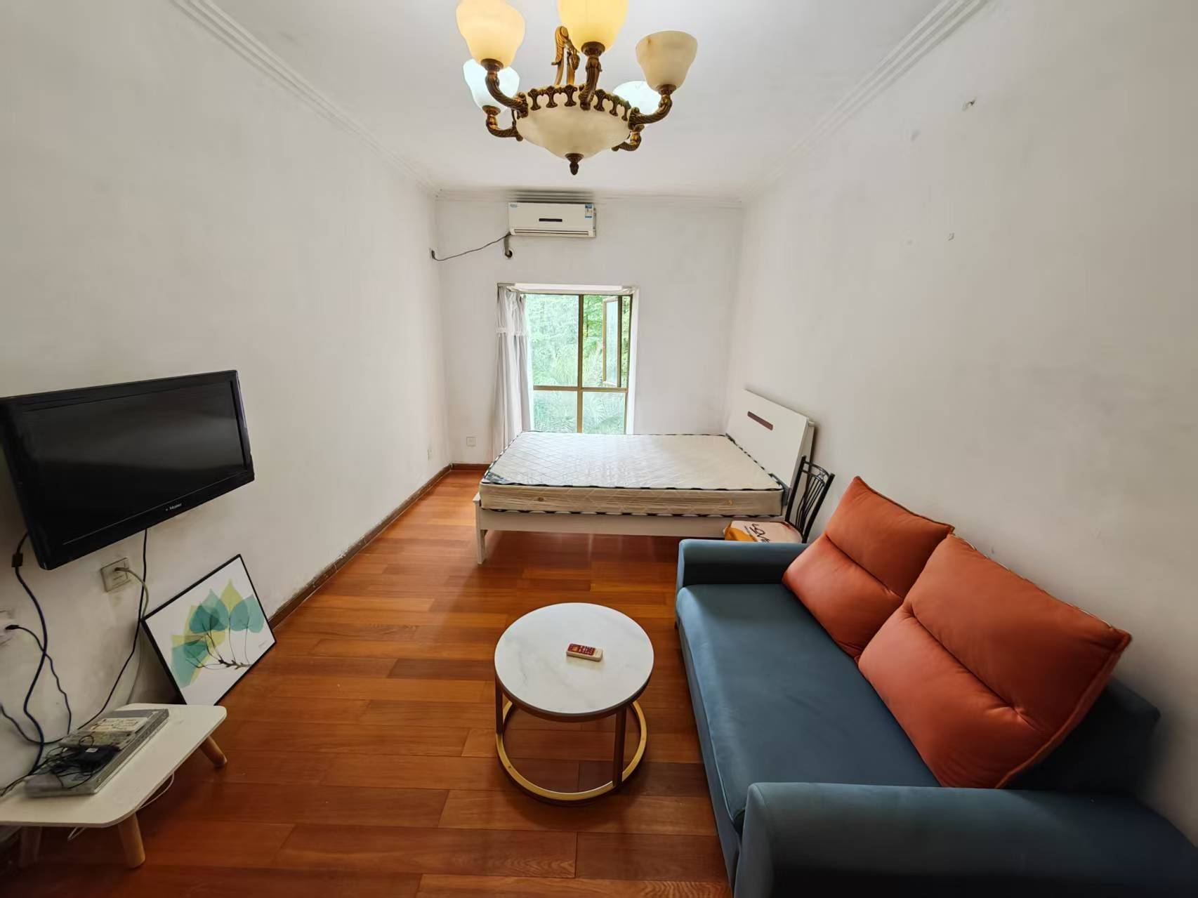 Nanning-Qingxiu-东盟商务区,青秀区,地铁口,琅东,Cozy Home,Clean&Comfy,No Gender Limit