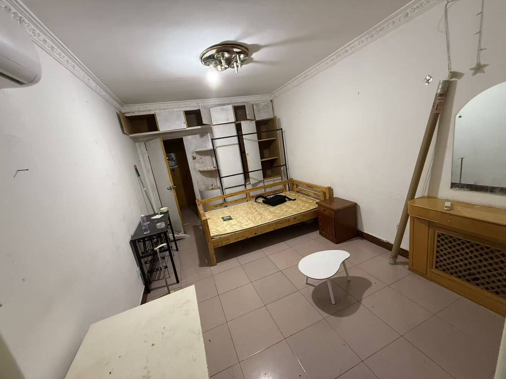 Xi'An-Yanta-Cozy Home,Clean&Comfy,No Gender Limit,Hustle & Bustle,“Friends”,Chilled,LGBTQ Friendly