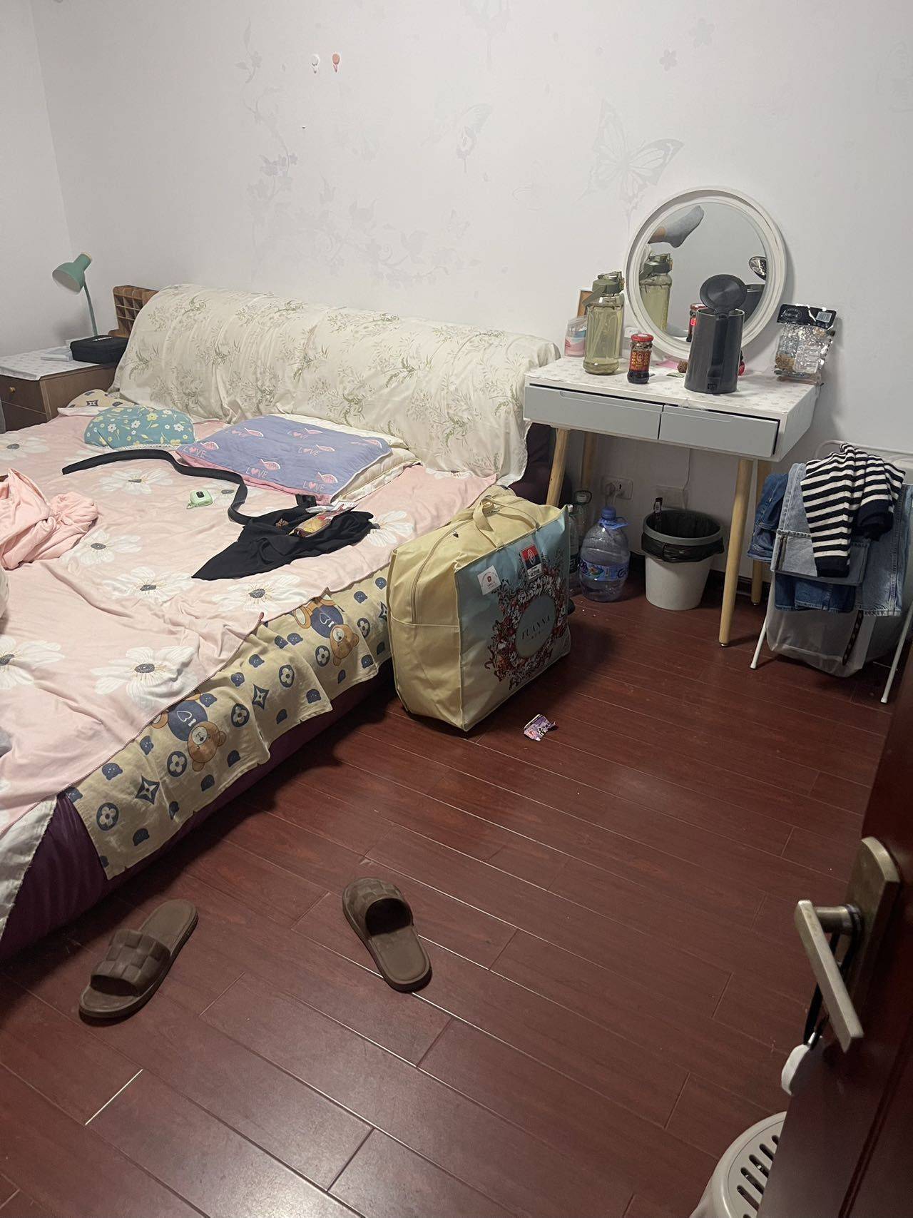 Tianjin-Hedong-Cozy Home,No Gender Limit,Hustle & Bustle