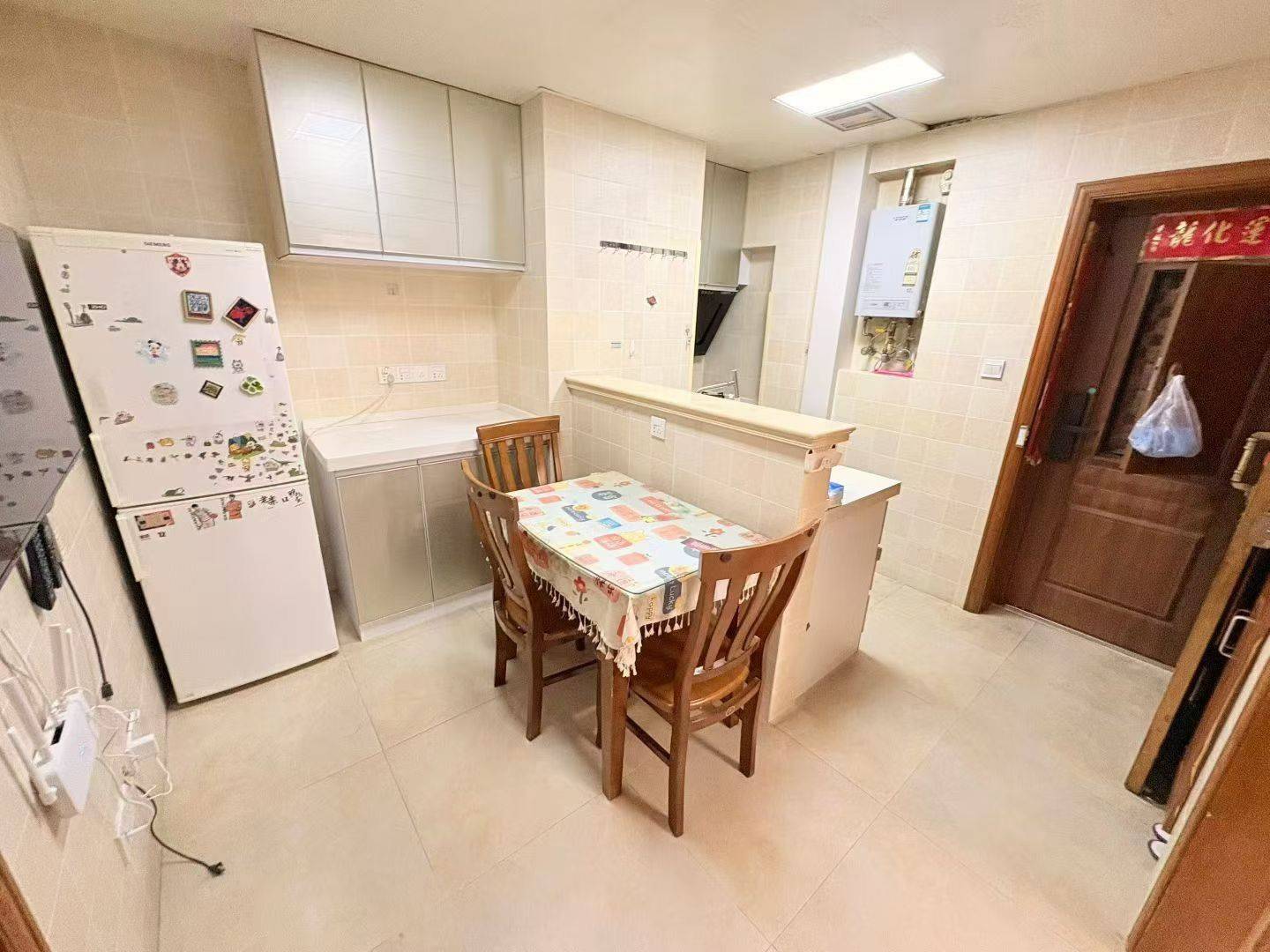 Shanghai-Jing‘An-Cozy Home,Clean&Comfy,No Gender Limit,Hustle & Bustle