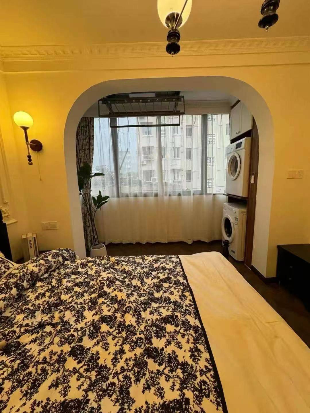 Shanghai-Jing‘An-Cozy Home,Clean&Comfy,No Gender Limit,Hustle & Bustle,“Friends”,Chilled,LGBTQ Friendly,Pet Friendly