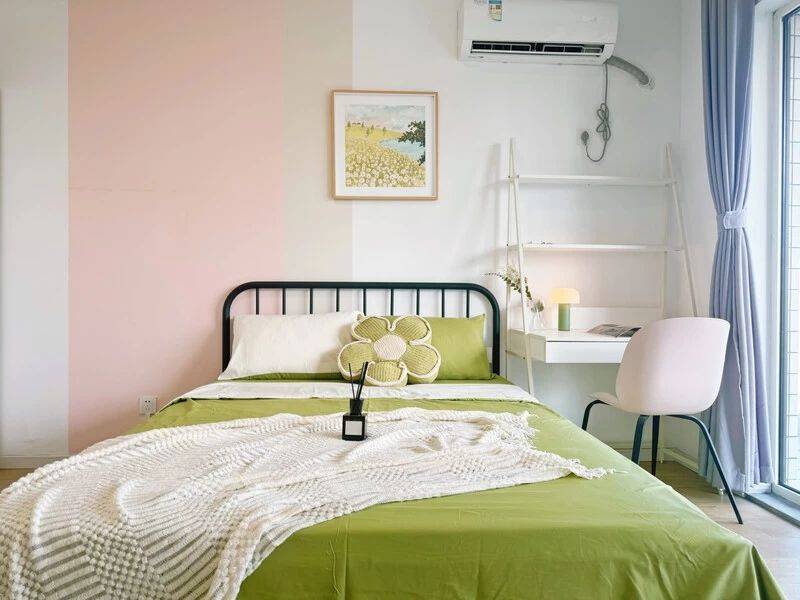 Nanjing-Jiangning-Cozy Home,Clean&Comfy,No Gender Limit,Hustle & Bustle,“Friends”,Chilled,LGBTQ Friendly
