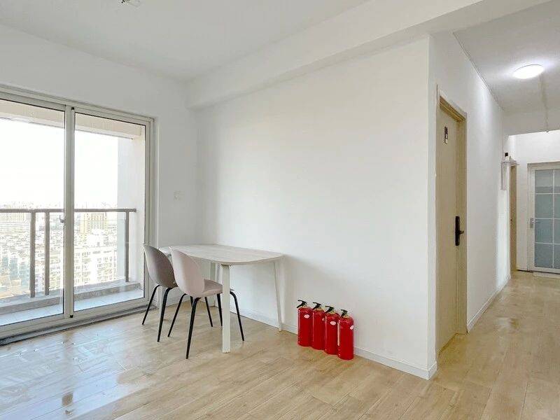 Nanjing-Jiangning-Cozy Home,Clean&Comfy,No Gender Limit,Hustle & Bustle,“Friends”,Chilled,LGBTQ Friendly