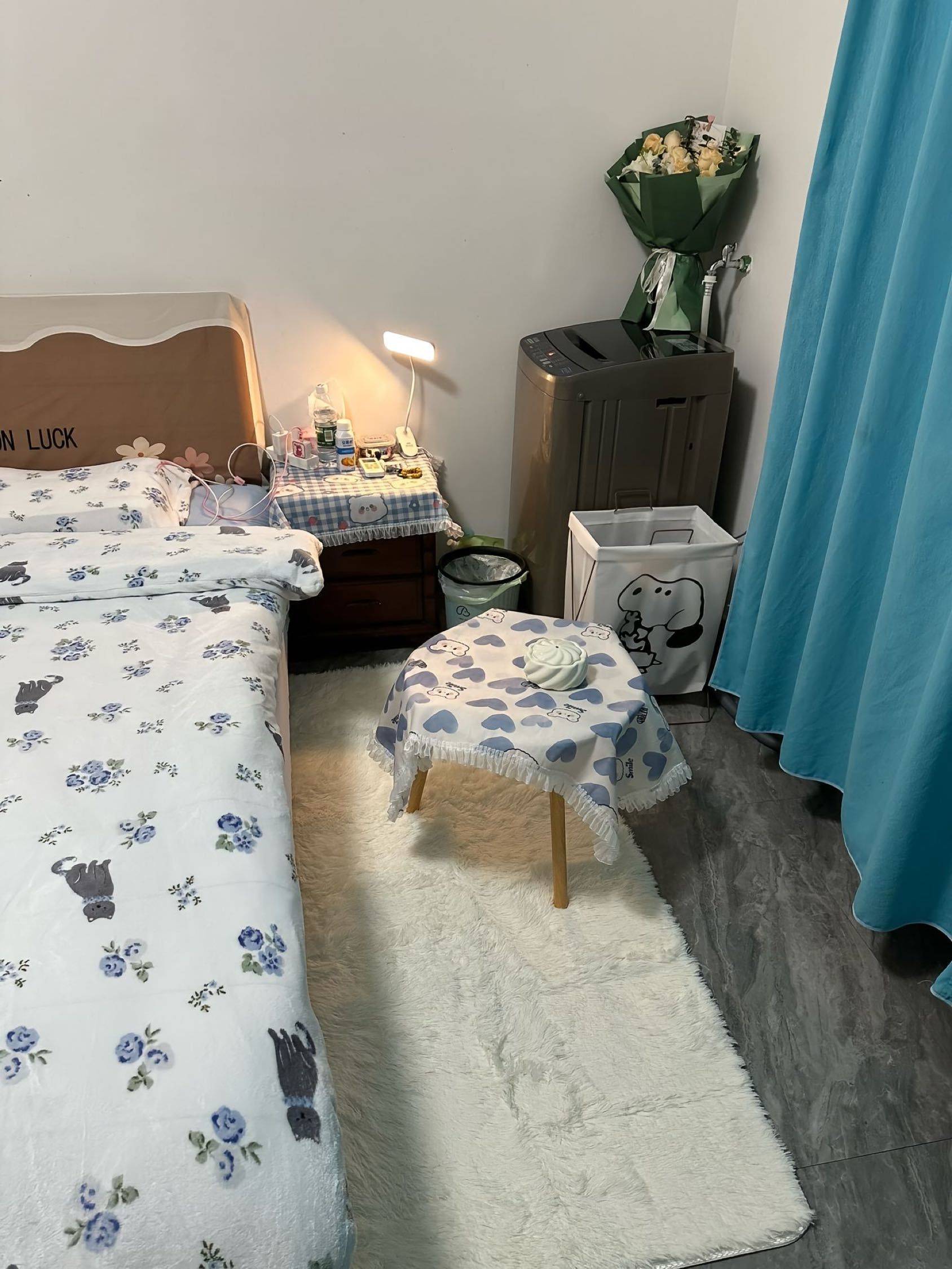 Zhengzhou-Jinshui-Cozy Home,Clean&Comfy,No Gender Limit,Hustle & Bustle,“Friends”,Chilled,LGBTQ Friendly,Pet Friendly