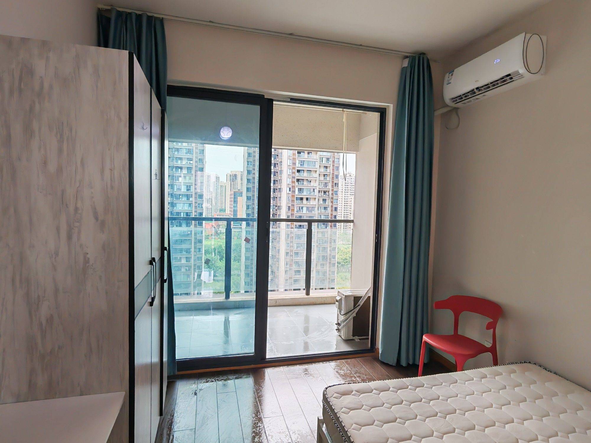 Chengdu-Shuangliu-Cozy Home,Clean&Comfy,No Gender Limit,Hustle & Bustle,Chilled