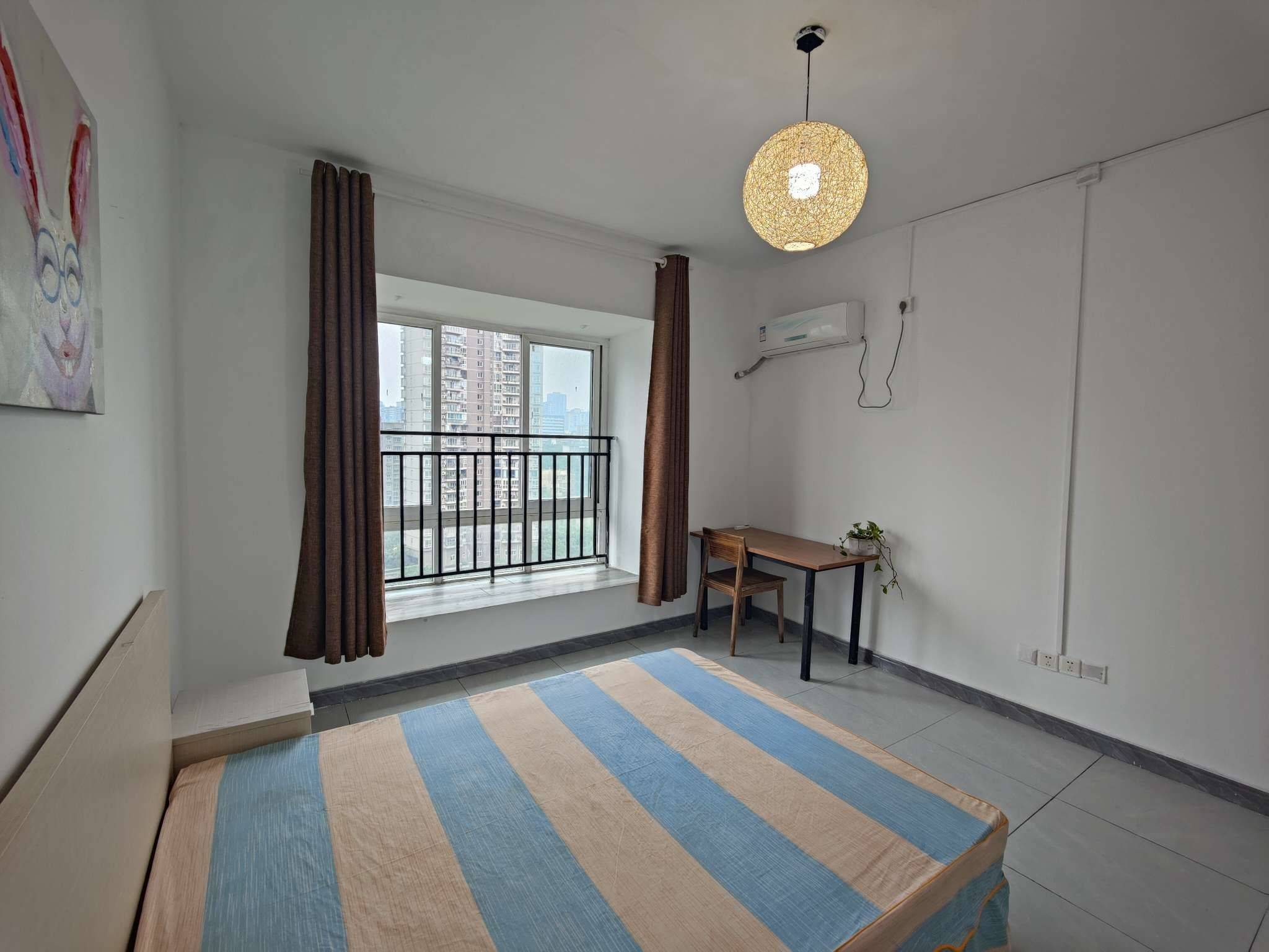 Chongqing-Jiulongpo-Cozy Home,Clean&Comfy,No Gender Limit,Hustle & Bustle