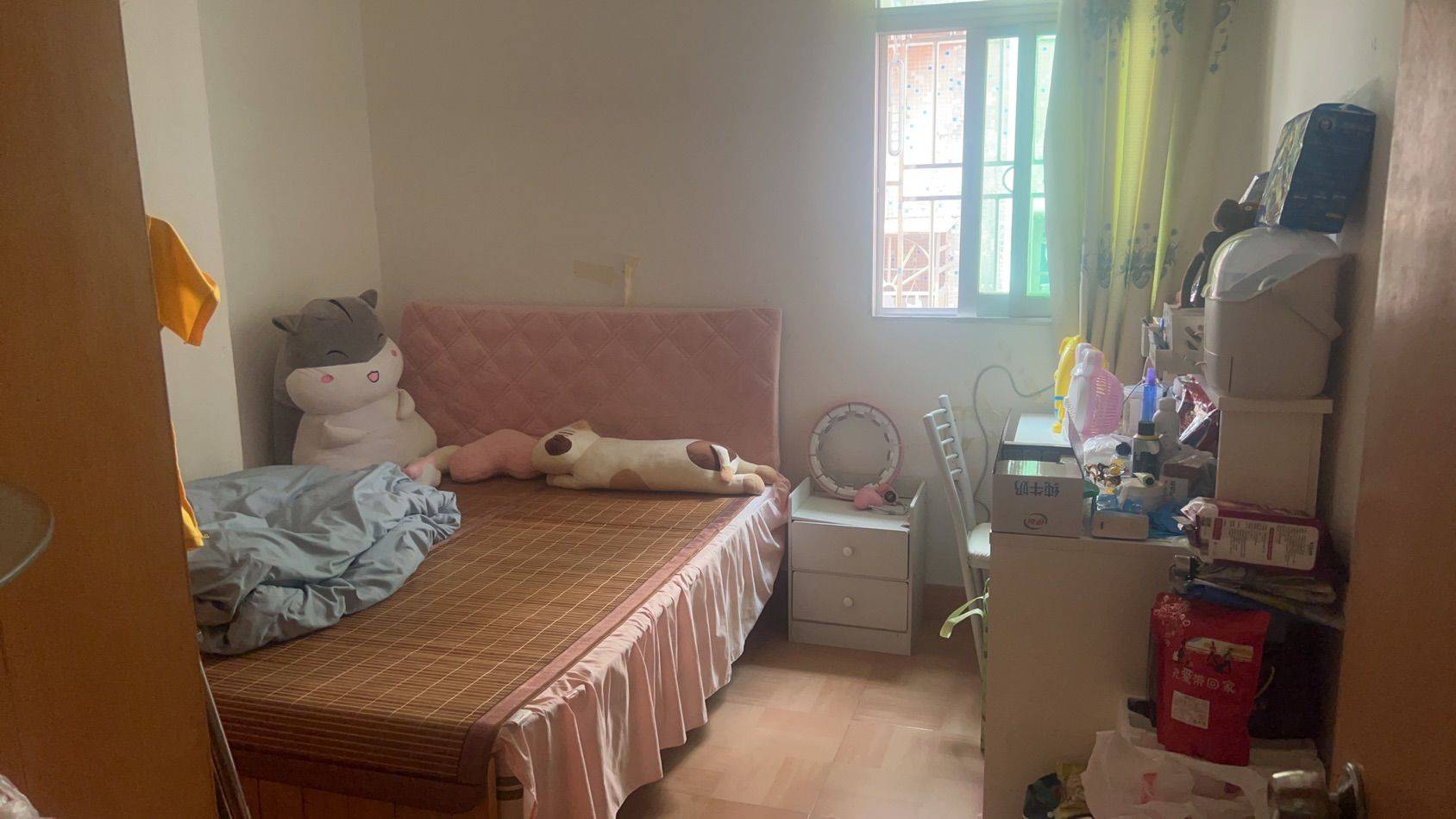 Shenzhen-Longgang-Clean&Comfy,No Gender Limit