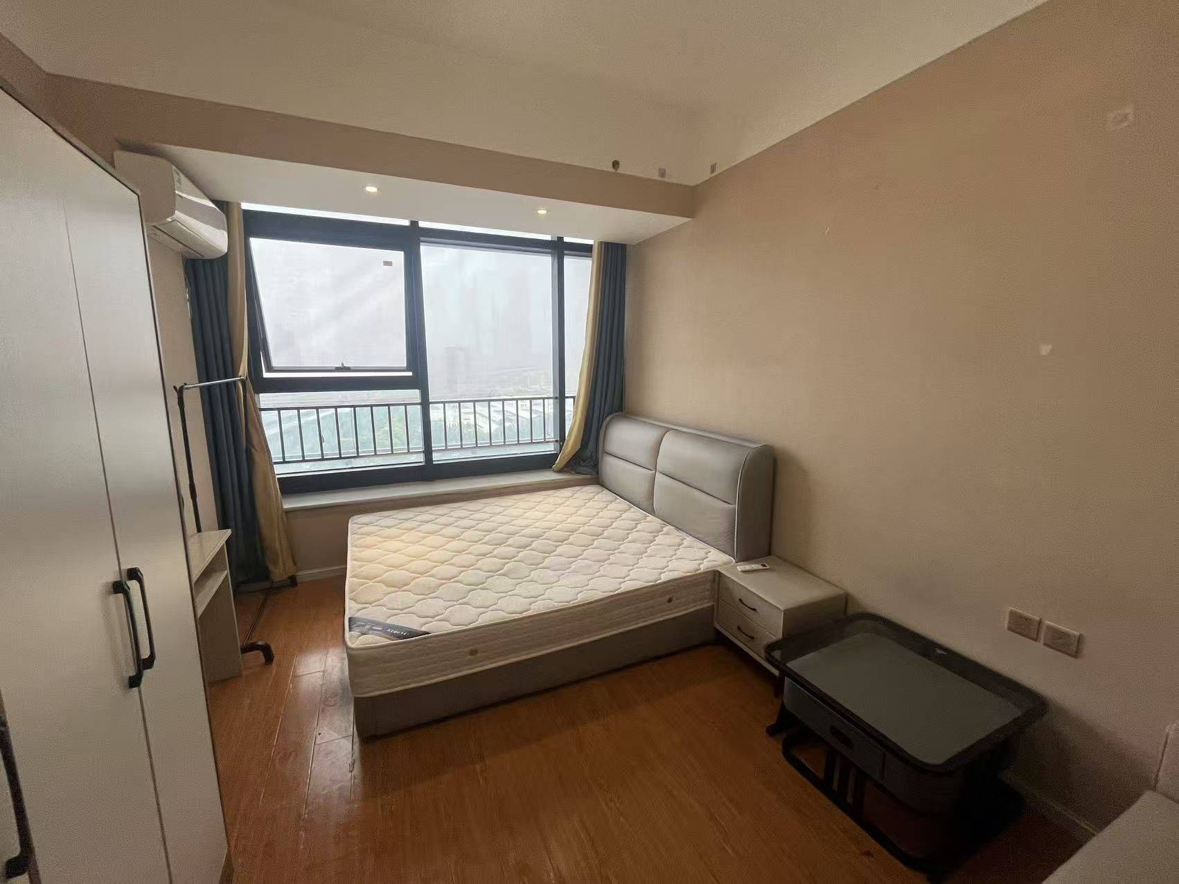 Zhengzhou-Erqi-Cozy Home,Clean&Comfy,No Gender Limit,Hustle & Bustle,Pet Friendly