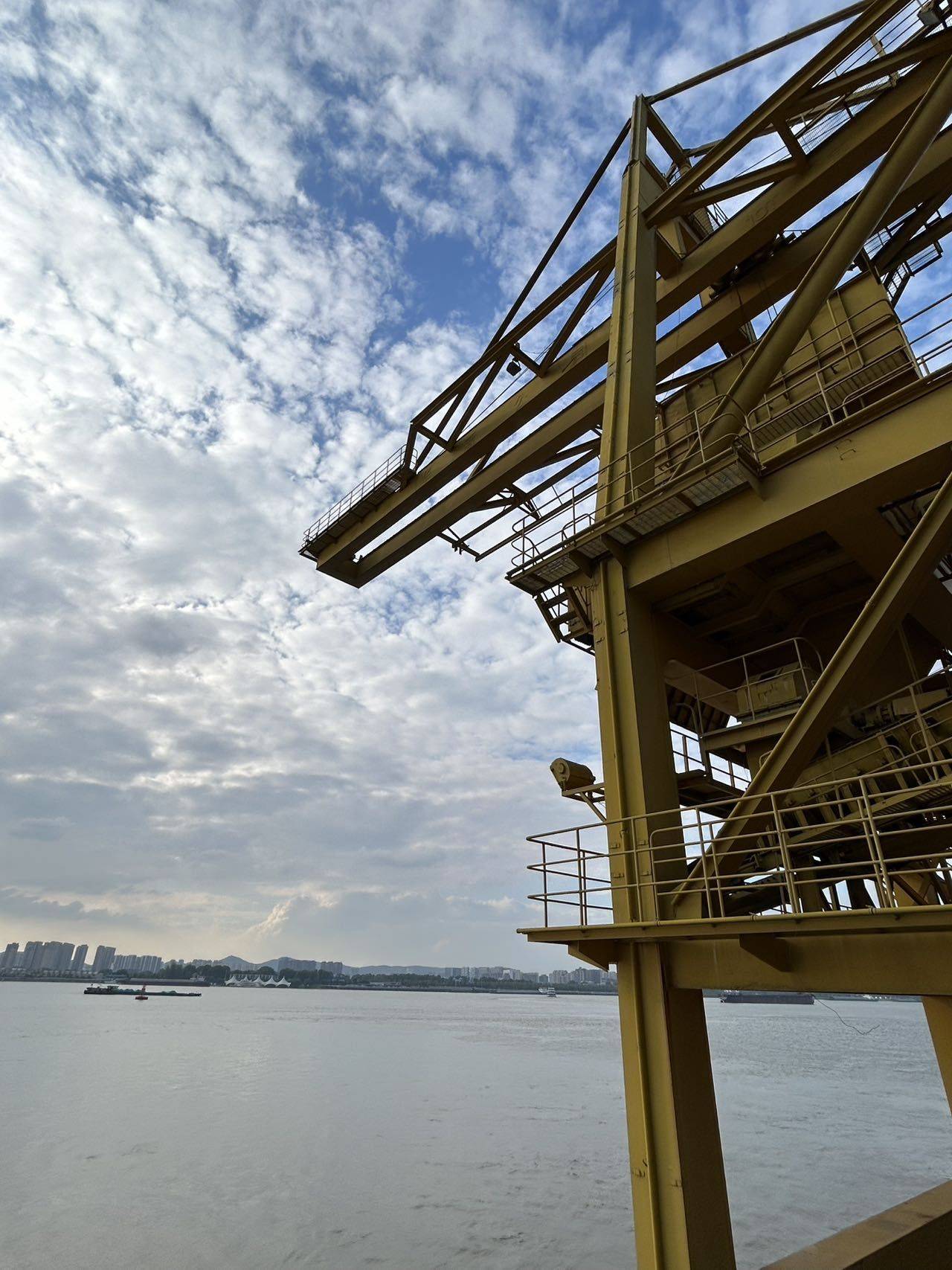 Nanjing-Gulou-Cozy Home,Clean&Comfy,No Gender Limit,Hustle & Bustle,“Friends”,Chilled