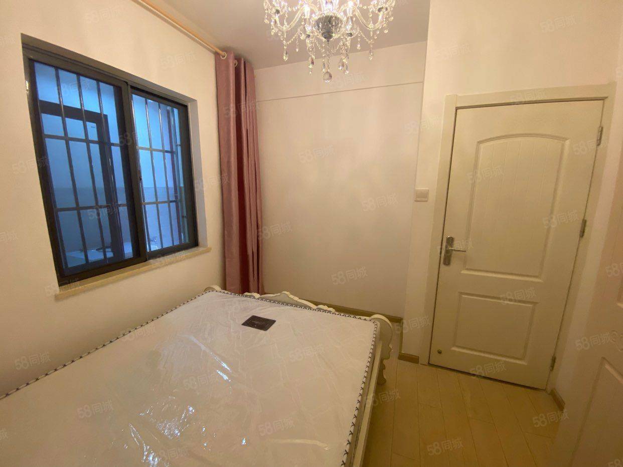 Kunming-Panlong-限女生,可短租月付,免费维修及公共卫生每周打扫,房东直租全包无其它费用,Pet Friendly,LGBTQ Friendly,Cozy Home,Clean&Comfy,Hustle & Bustle,“Friends”,Chilled