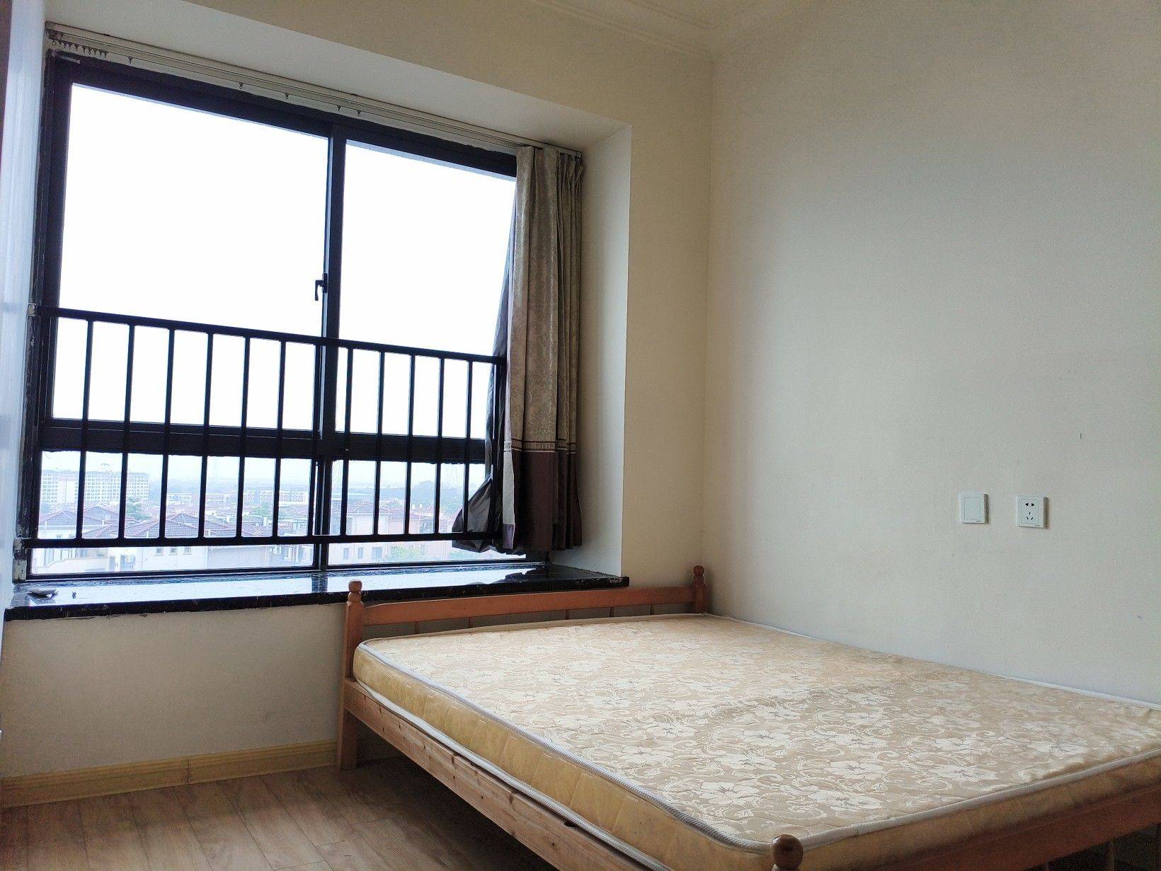Guangzhou-Zengcheng-Cozy Home,Clean&Comfy,No Gender Limit,Hustle & Bustle,“Friends”,Chilled
