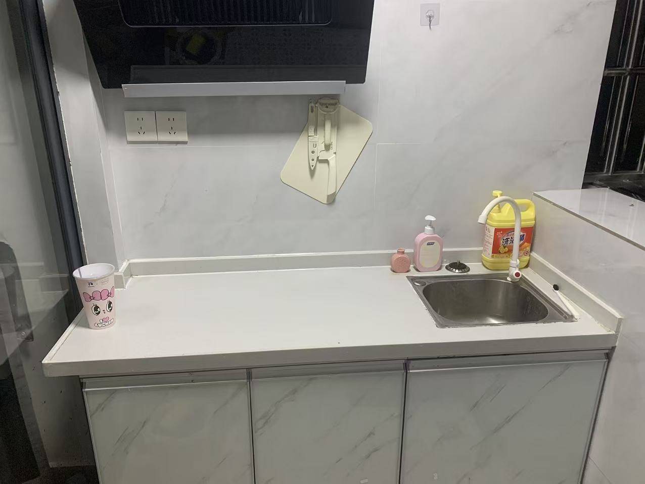 Guangzhou-Baiyun-Cozy Home,Clean&Comfy,No Gender Limit,Hustle & Bustle,Chilled,Pet Friendly