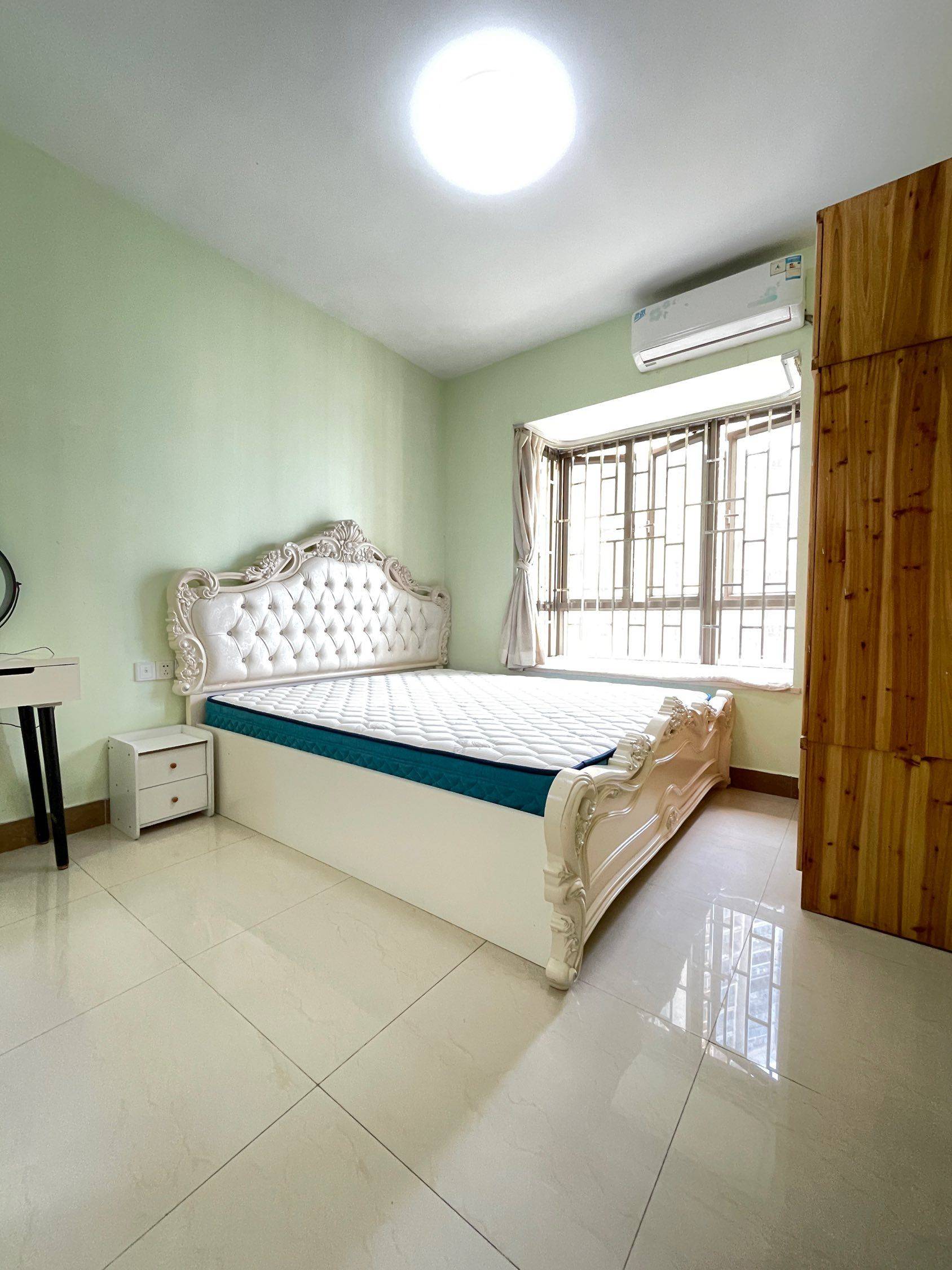 Zhuhai-Xiangzhou-Cozy Home,Clean&Comfy,No Gender Limit,Hustle & Bustle