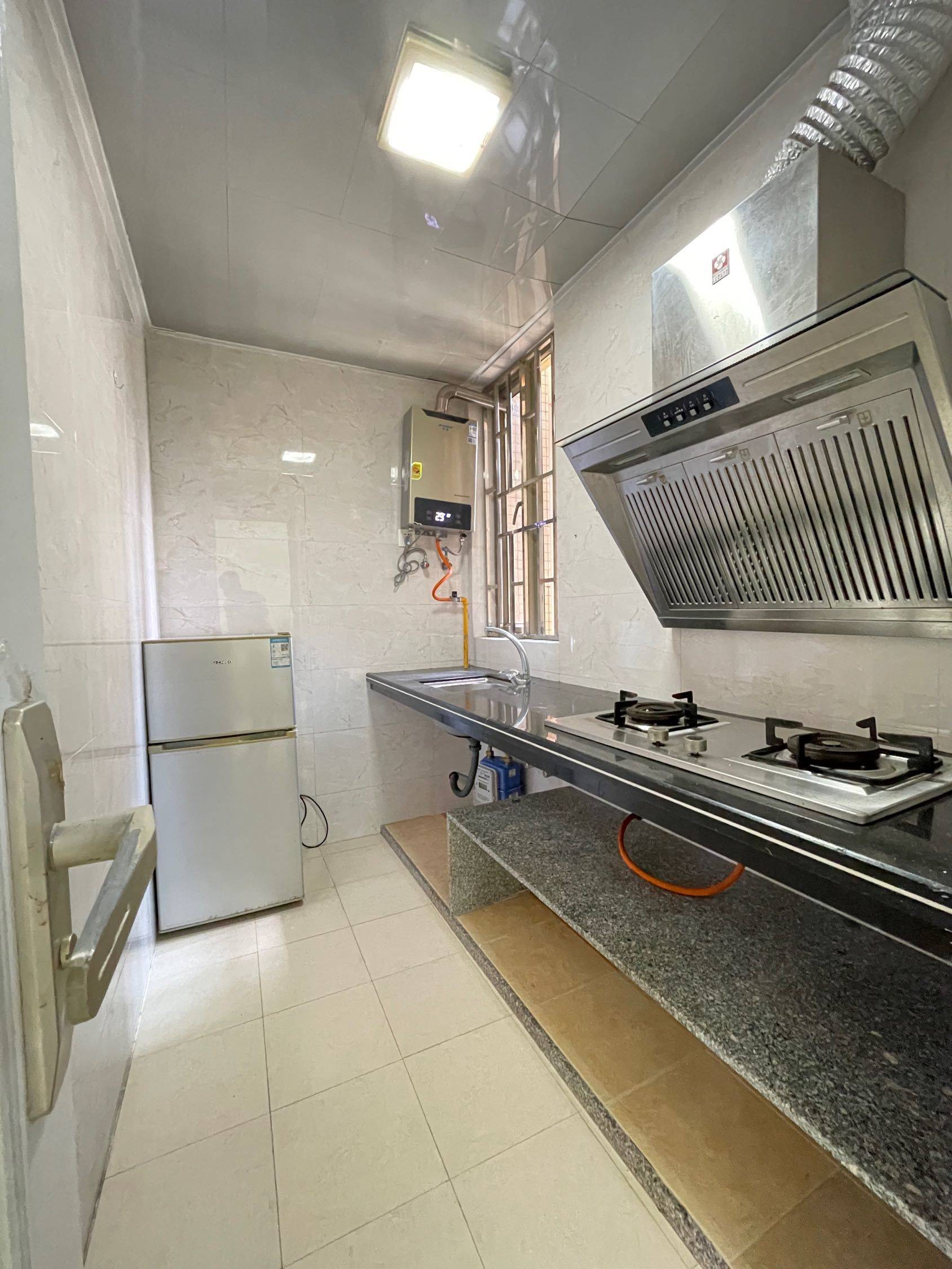 Zhuhai-Xiangzhou-Cozy Home,Clean&Comfy,No Gender Limit,Hustle & Bustle