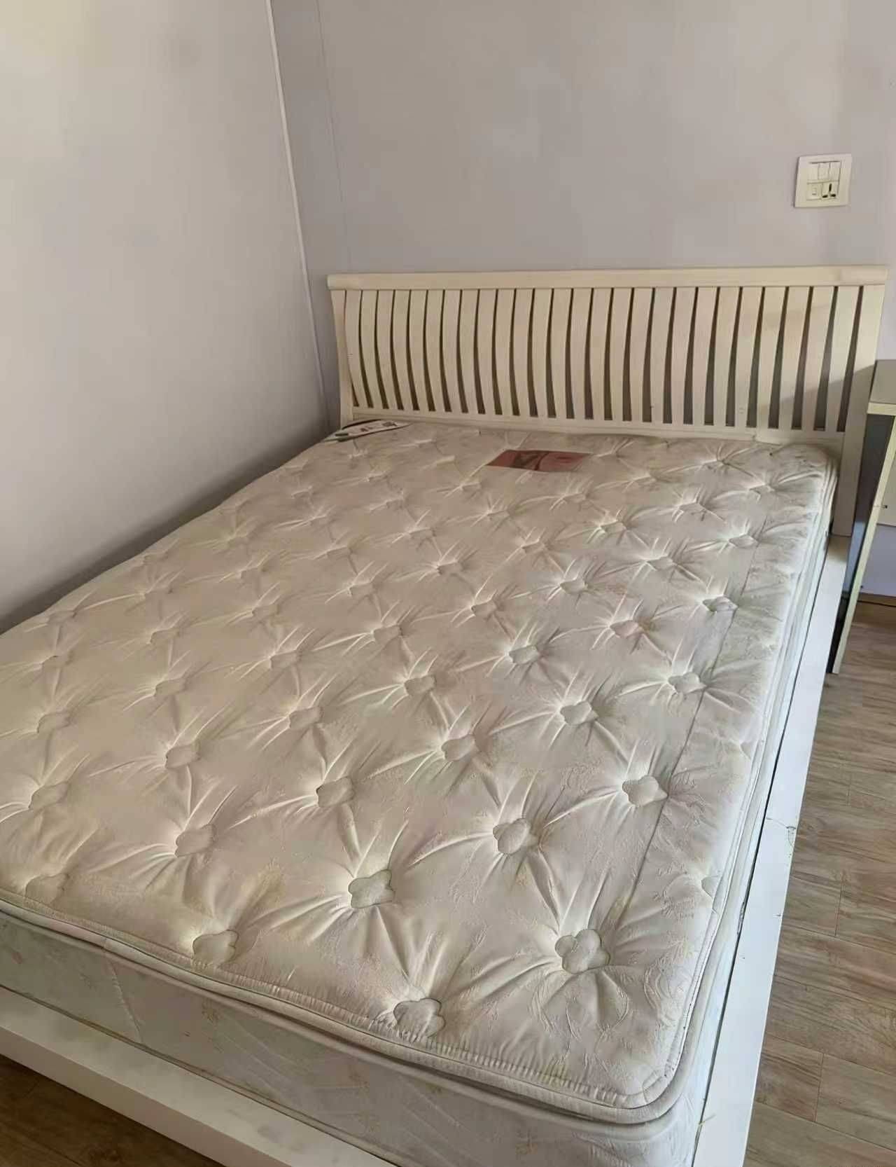 Wenzhou-Ruian City-Cozy Home,Clean&Comfy,No Gender Limit,Hustle & Bustle,“Friends”,Chilled,Pet Friendly