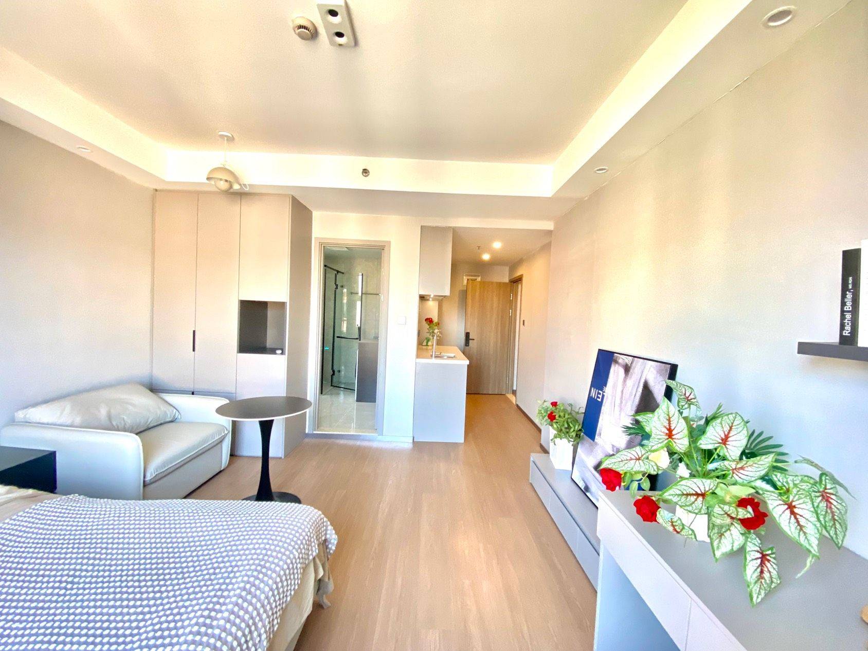 Shanghai-Pudong-Cozy Home,Clean&Comfy,No Gender Limit,Hustle & Bustle,Chilled