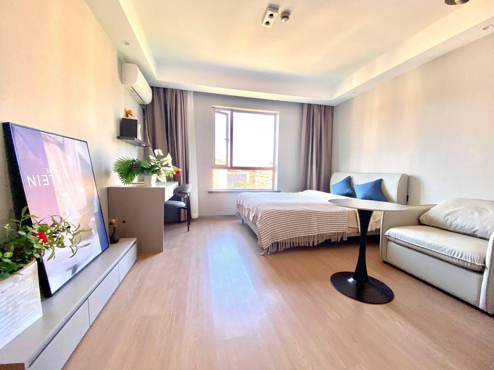 Shanghai-Pudong-Cozy Home,Clean&Comfy,No Gender Limit,Hustle & Bustle,Chilled