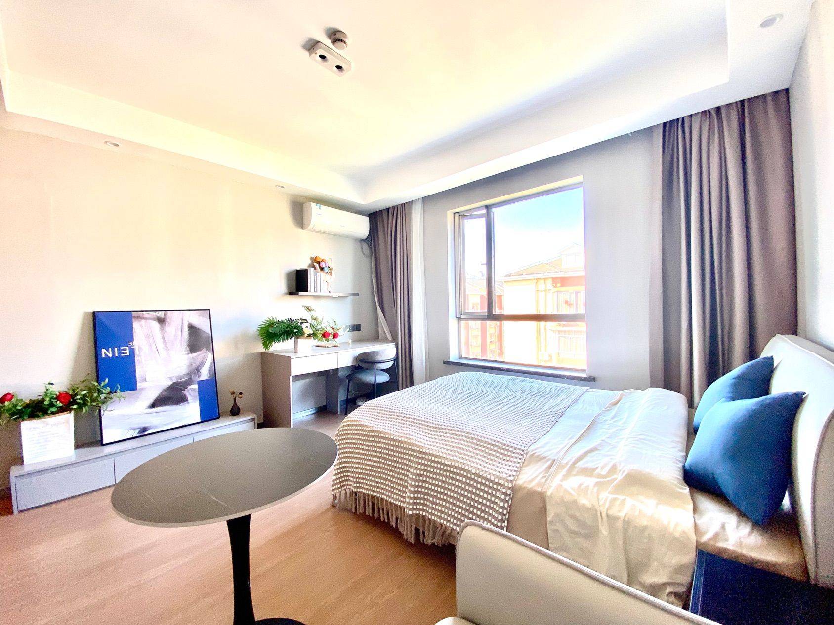 Shanghai-Pudong-Cozy Home,Clean&Comfy,No Gender Limit,Hustle & Bustle,Chilled