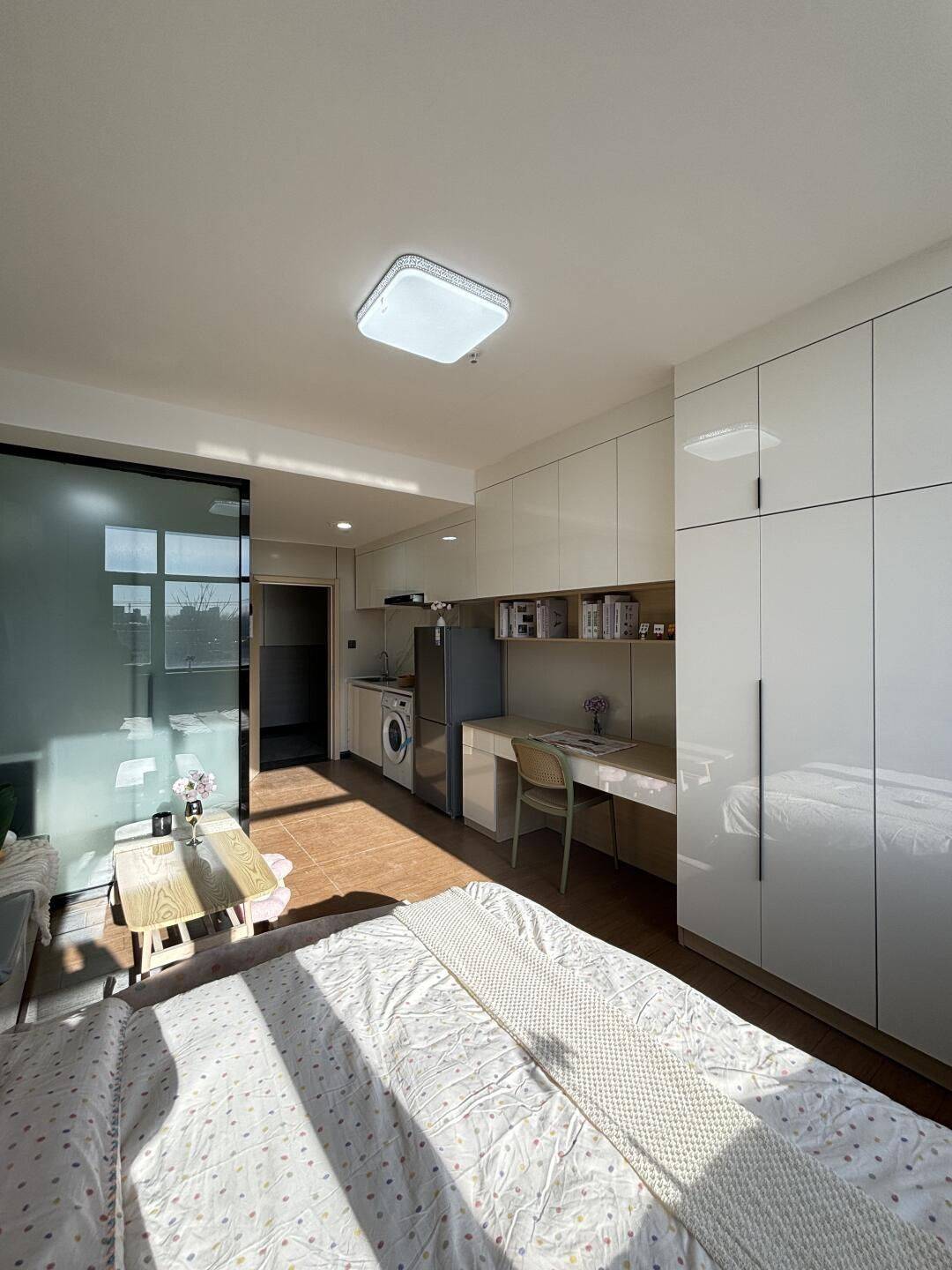 Shanghai-Jing‘An-Cozy Home,Clean&Comfy,No Gender Limit,Hustle & Bustle,“Friends”,Chilled,LGBTQ Friendly,Pet Friendly