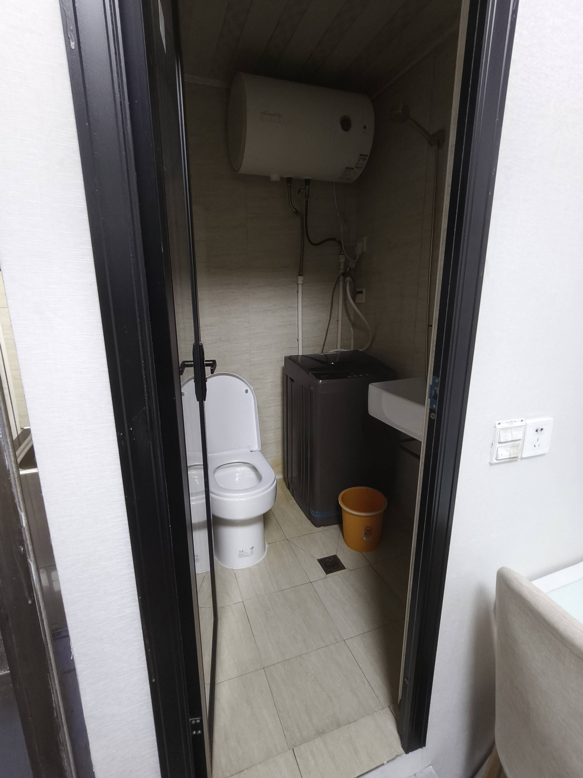 Shanghai-Pudong-Clean&Comfy,No Gender Limit