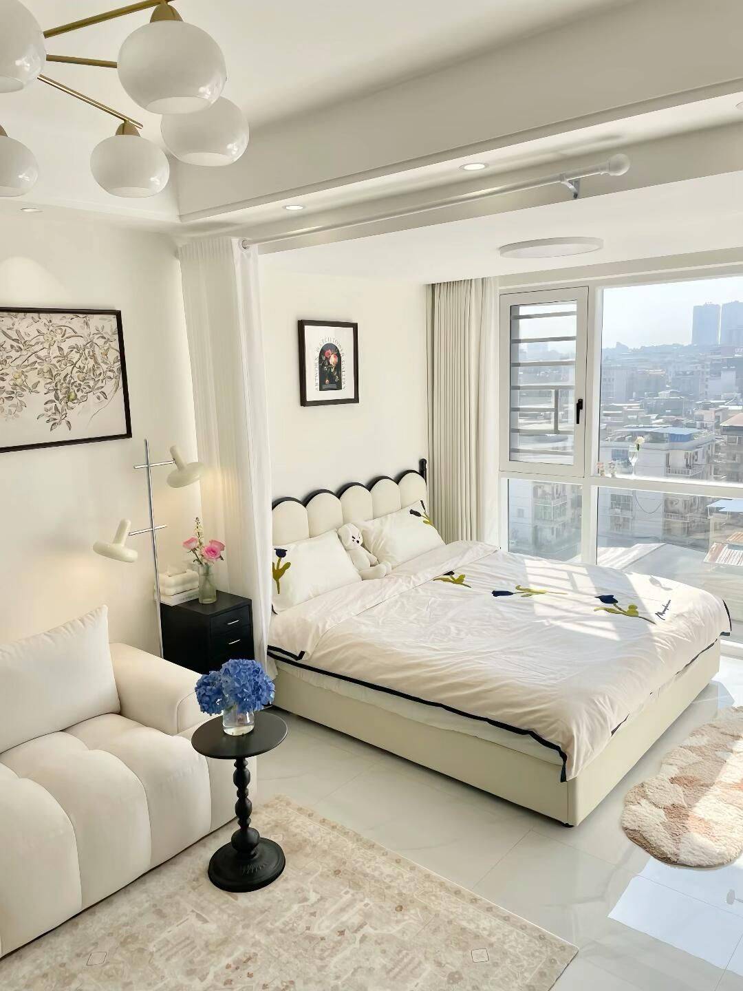 Shanghai-Jing‘An-Cozy Home,Clean&Comfy,No Gender Limit,Hustle & Bustle,“Friends”,Chilled,LGBTQ Friendly,Pet Friendly