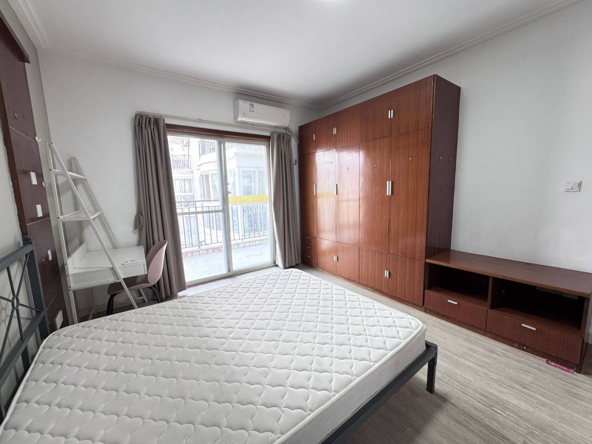 武汉-洪山-溫馨小窩,乾淨治愈,不限性別,市井煙火氣,老友記,慢時光,LGBTQ友好