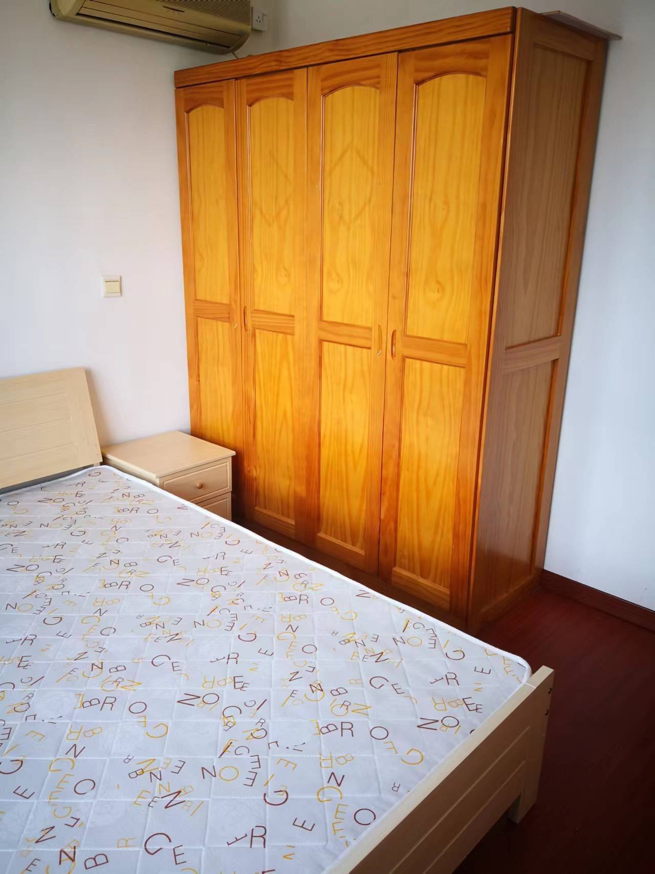 Shanghai-Jing‘An-Cozy Home,Clean&Comfy,No Gender Limit,Chilled