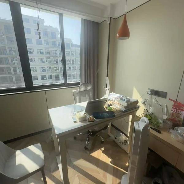 南京站姐睡觉啊整租房源1