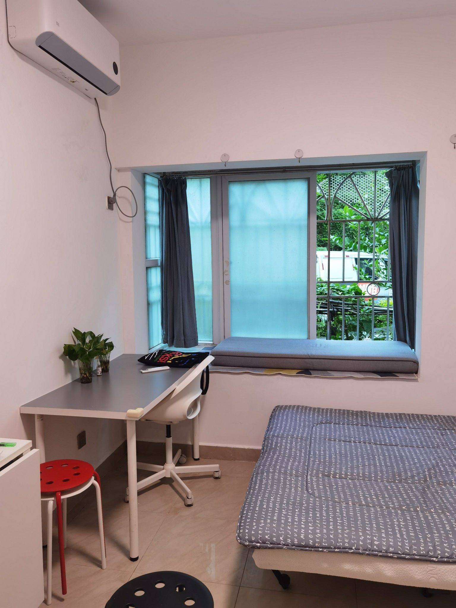 Shenzhen-Nanshan-LGBTQ Friendly,Pet Friendly