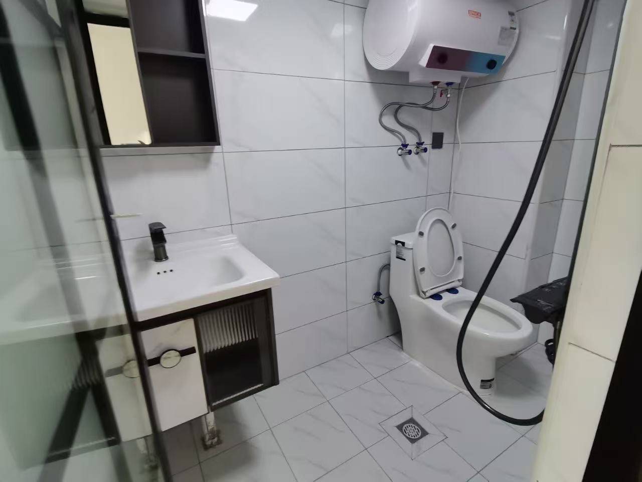 Wuhan-Jiangxia-No Gender Limit,Pet Friendly