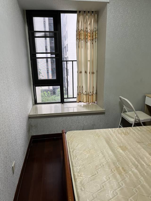 Zhuhai-Xiangzhou-No Gender Limit,Hustle & Bustle,“Friends”