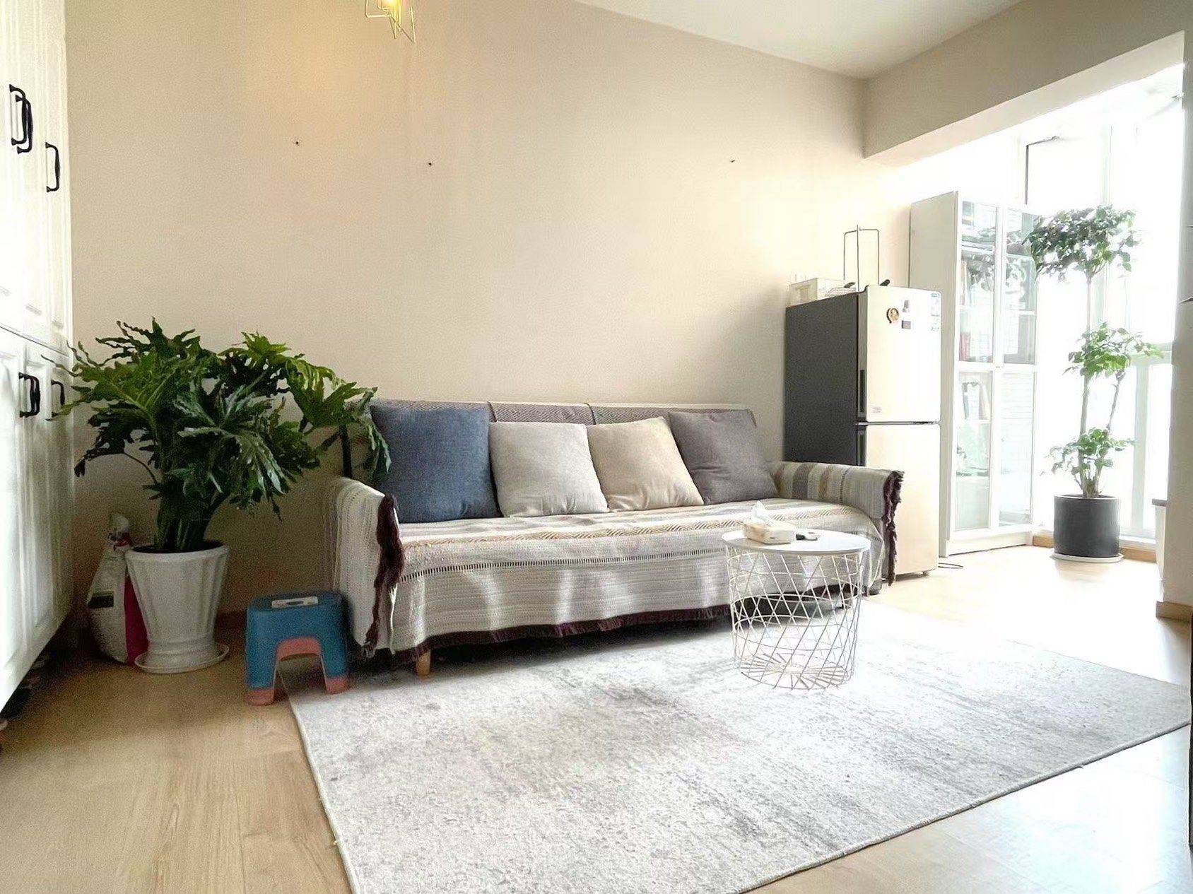 Shenzhen-Futian-Cozy Home,Clean&Comfy,No Gender Limit,Hustle & Bustle,“Friends”,Chilled,LGBTQ Friendly,Pet Friendly