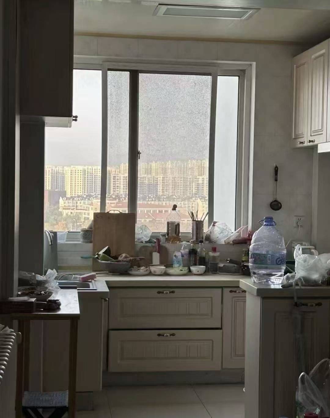 Kunming-Guandu-Cozy Home,Clean&Comfy,No Gender Limit,Hustle & Bustle,“Friends”,Chilled,LGBTQ Friendly,Pet Friendly