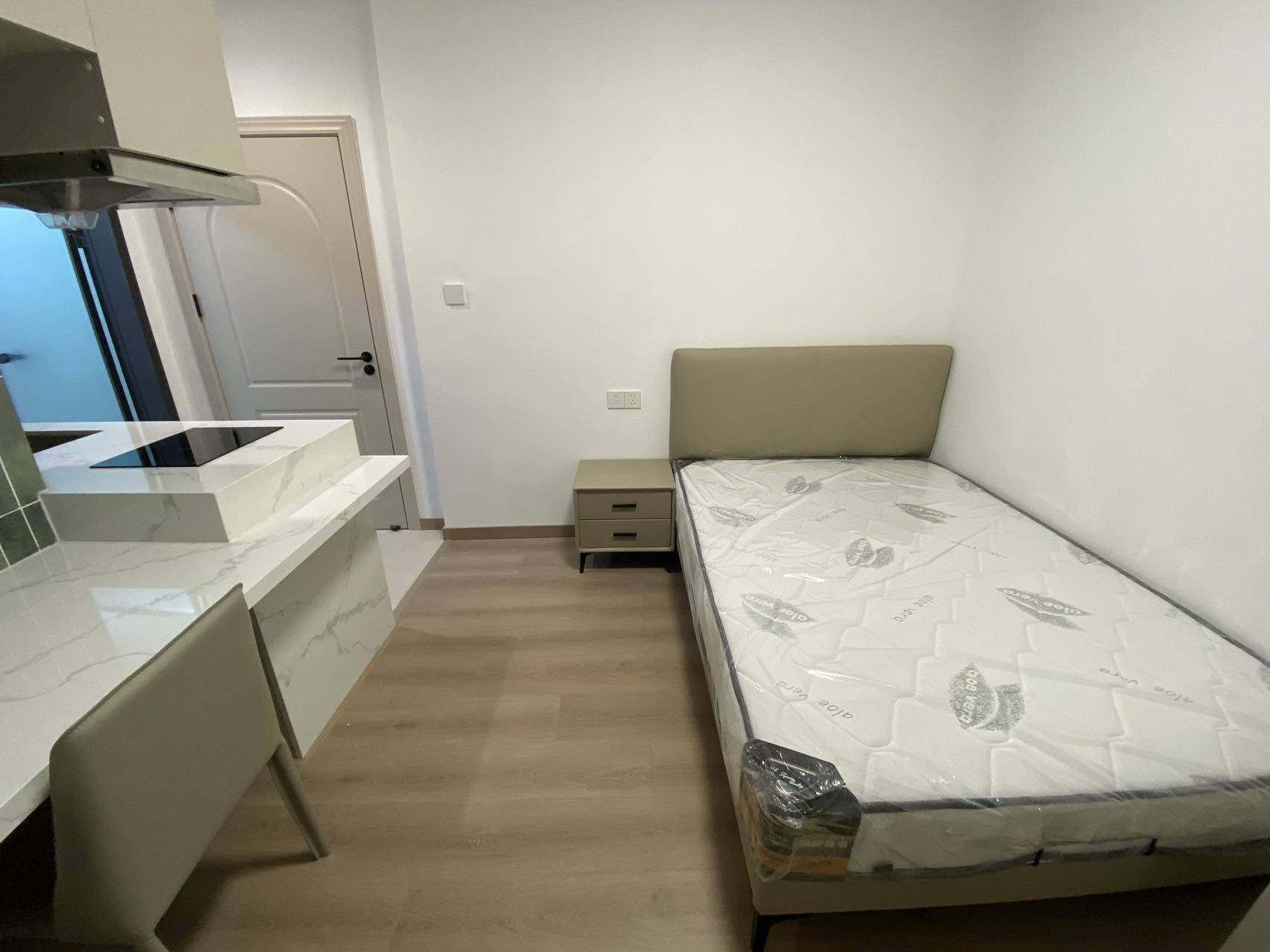 Shanghai-Jing‘An-Cozy Home,Clean&Comfy,No Gender Limit,Hustle & Bustle,“Friends”,Chilled,LGBTQ Friendly