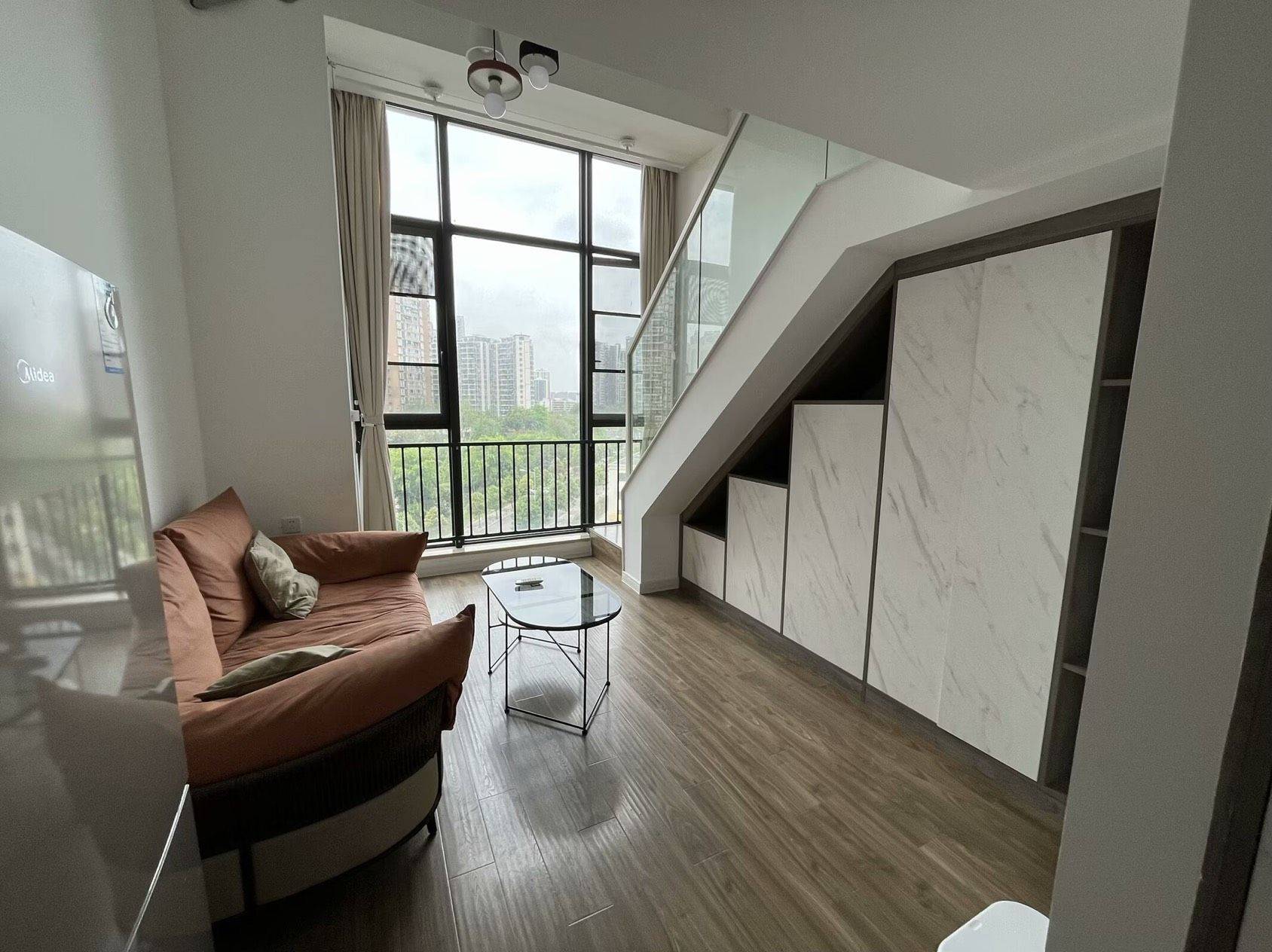 Chengdu-Chenghua-Cozy Home,Clean&Comfy,No Gender Limit,Hustle & Bustle,“Friends”,Chilled,LGBTQ Friendly,Pet Friendly
