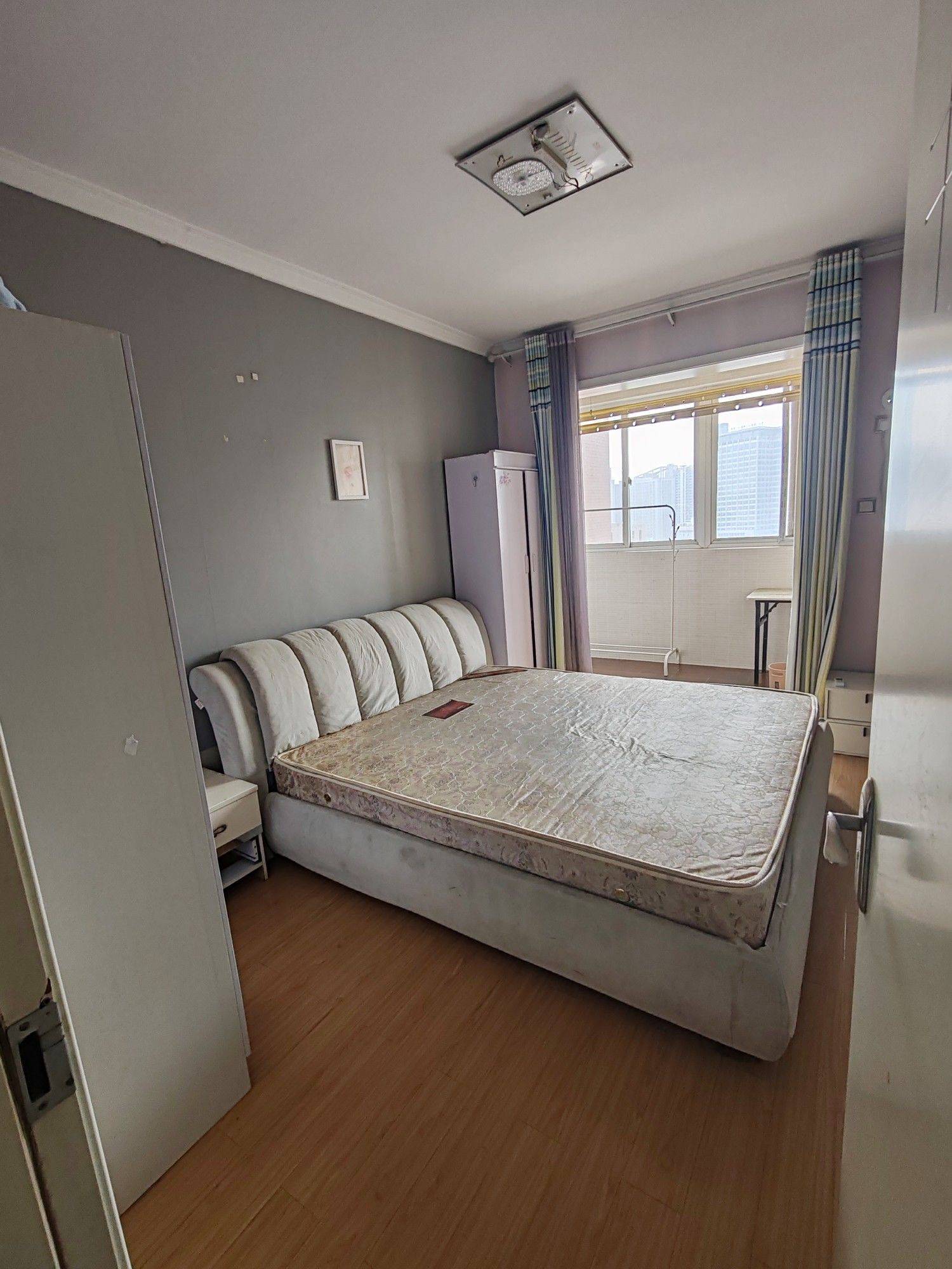 Zhengzhou-Jinshui-Cozy Home,Clean&Comfy,Hustle & Bustle