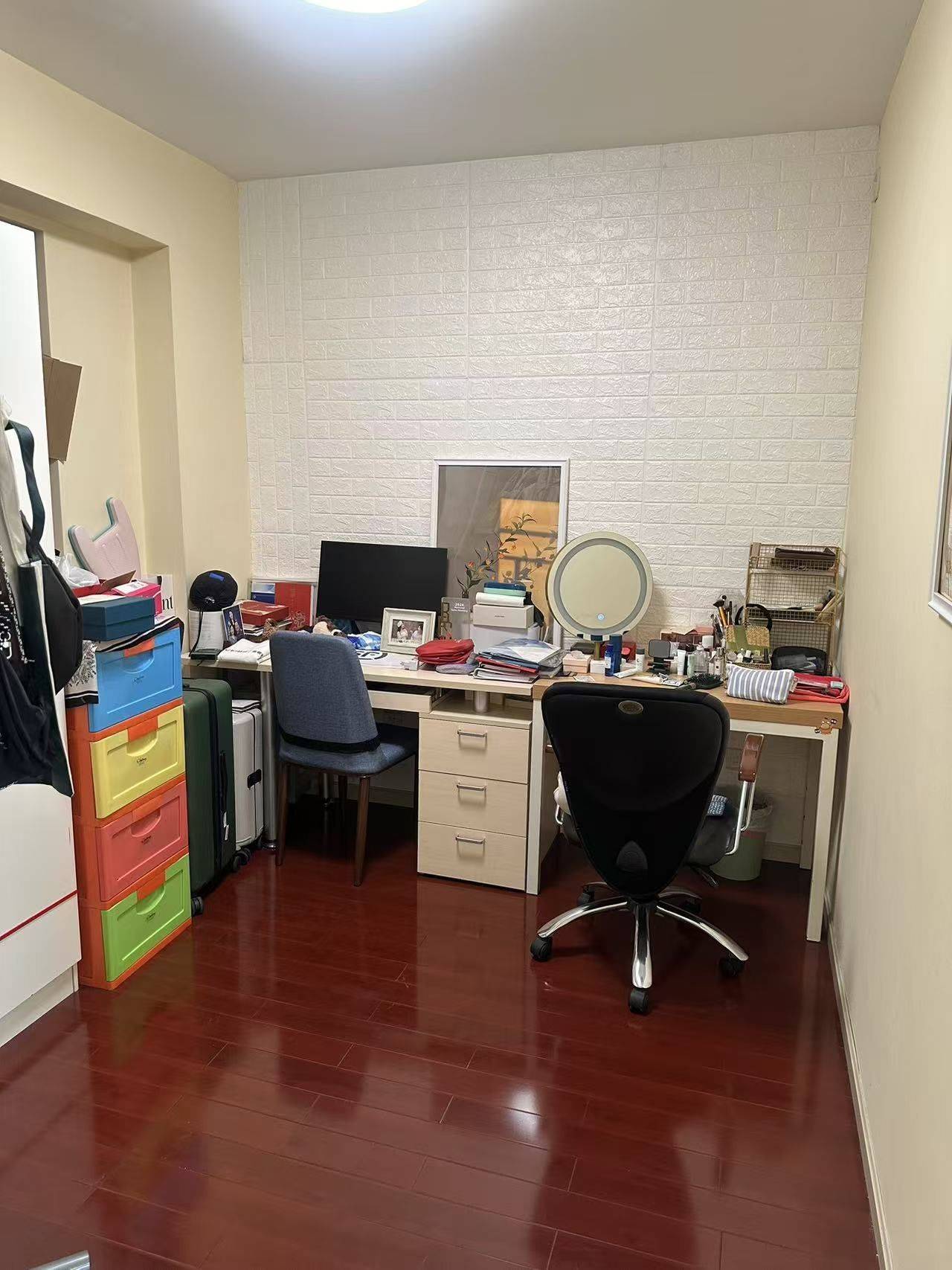 Beijing-Chaoyang-Cozy Home,Clean&Comfy,No Gender Limit,Hustle & Bustle,“Friends”,Chilled