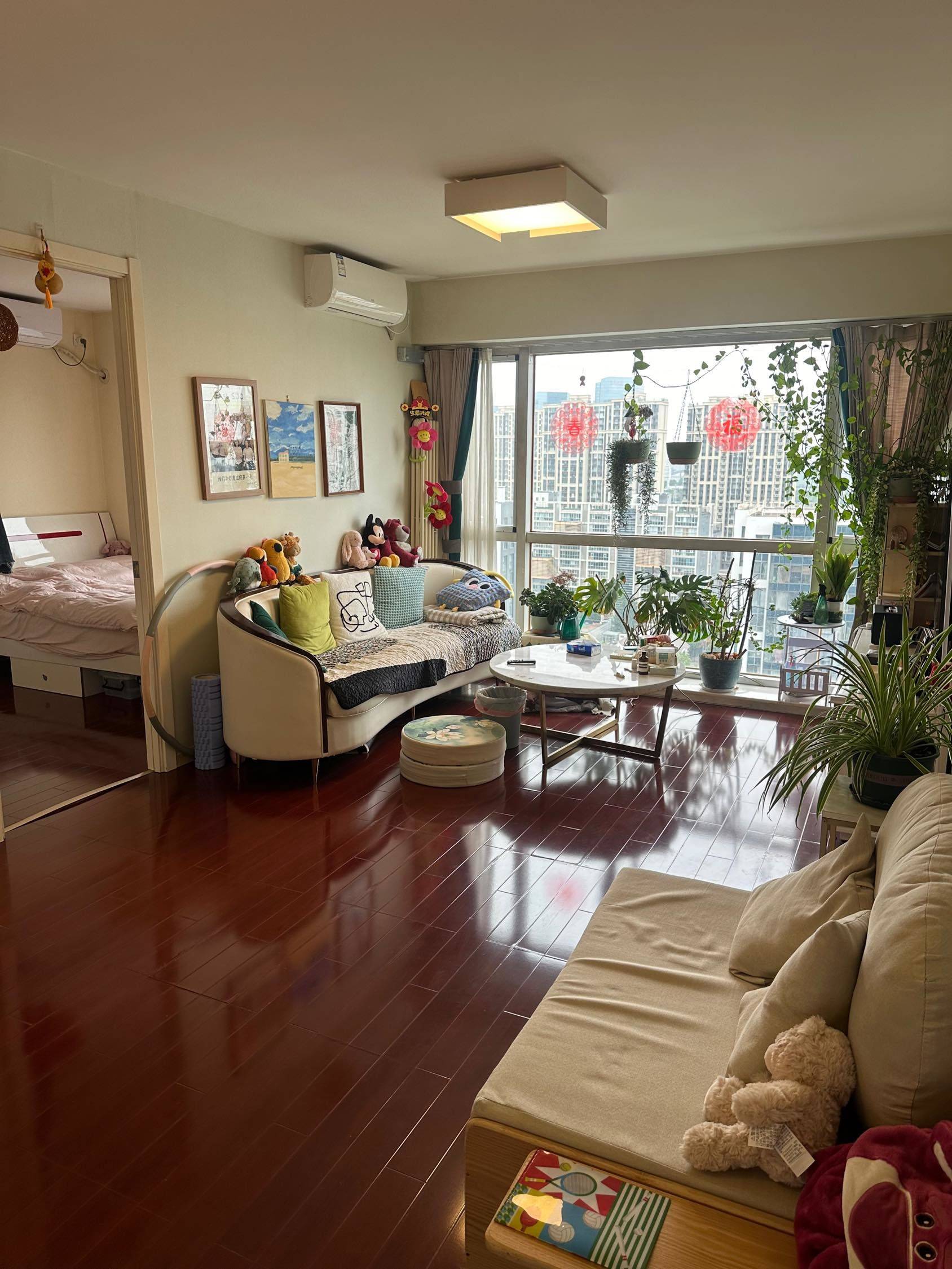 Beijing-Chaoyang-Cozy Home,Clean&Comfy,No Gender Limit,Hustle & Bustle,“Friends”,Chilled