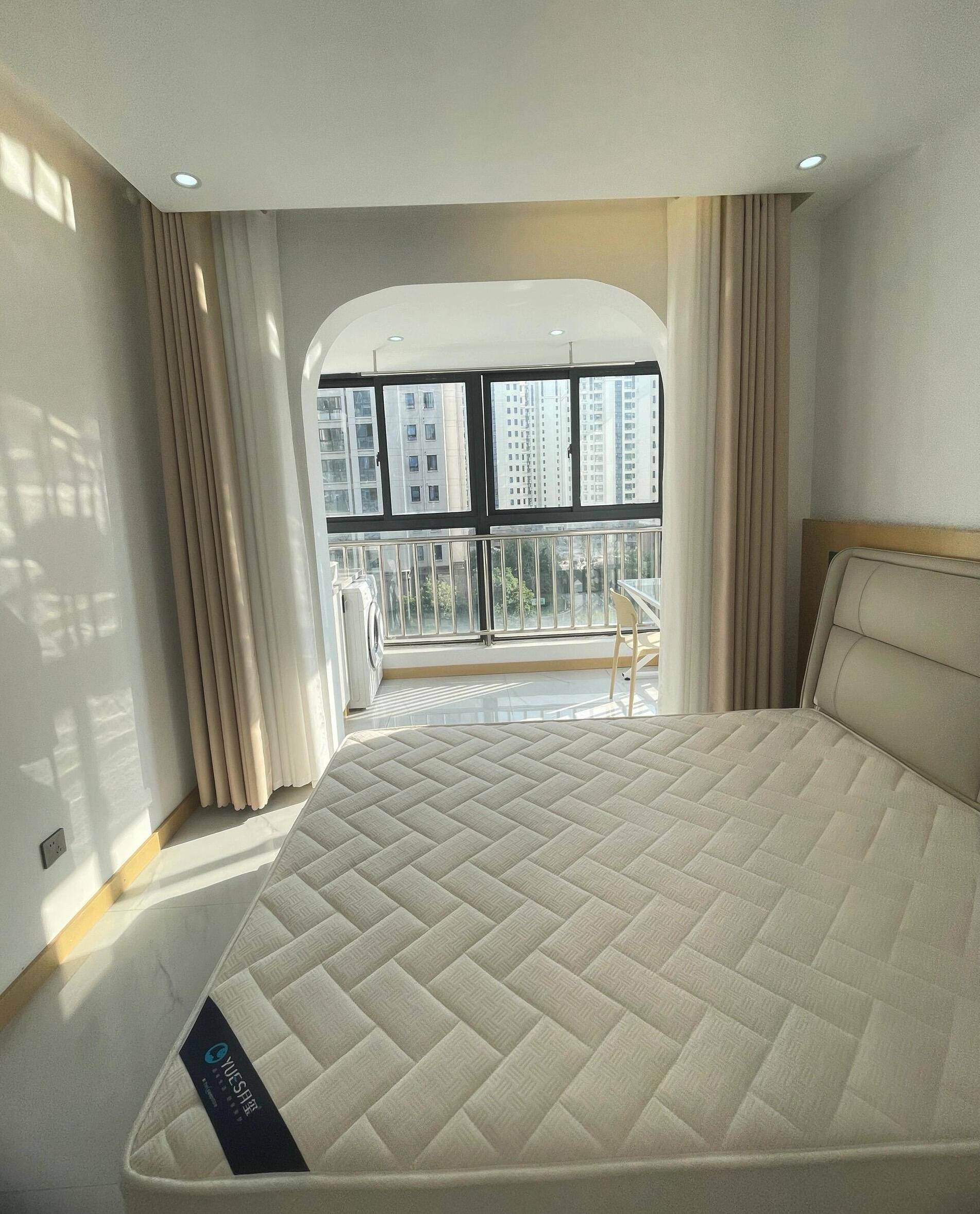 Chengdu-Shuangliu-Clean&Comfy,No Gender Limit