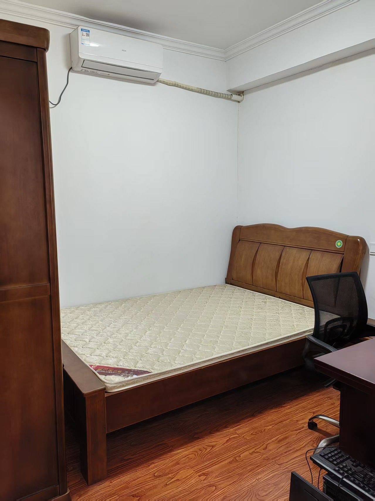 Hangzhou-Xiaoshan-LGBTQ Friendly,Pet Friendly