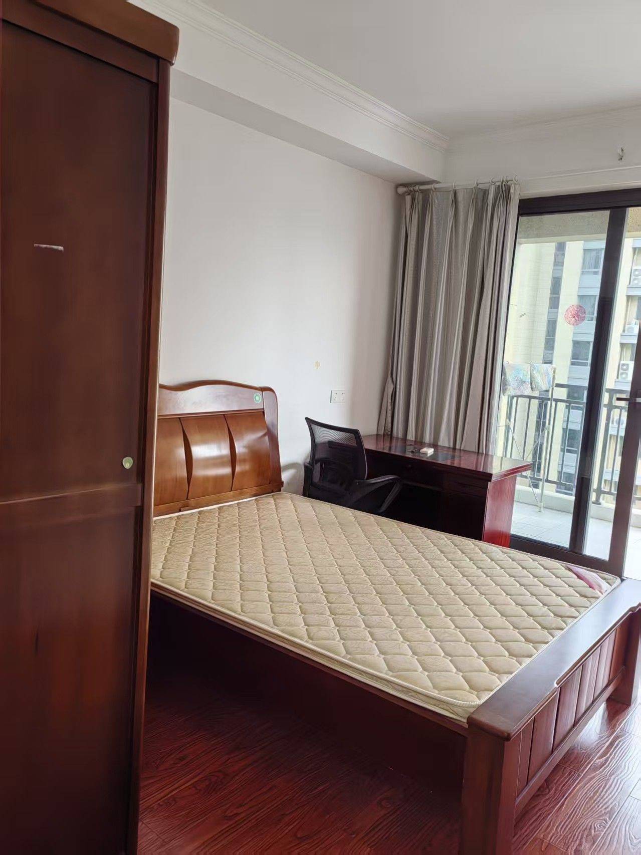 Hangzhou-Xiaoshan-LGBTQ Friendly,Pet Friendly