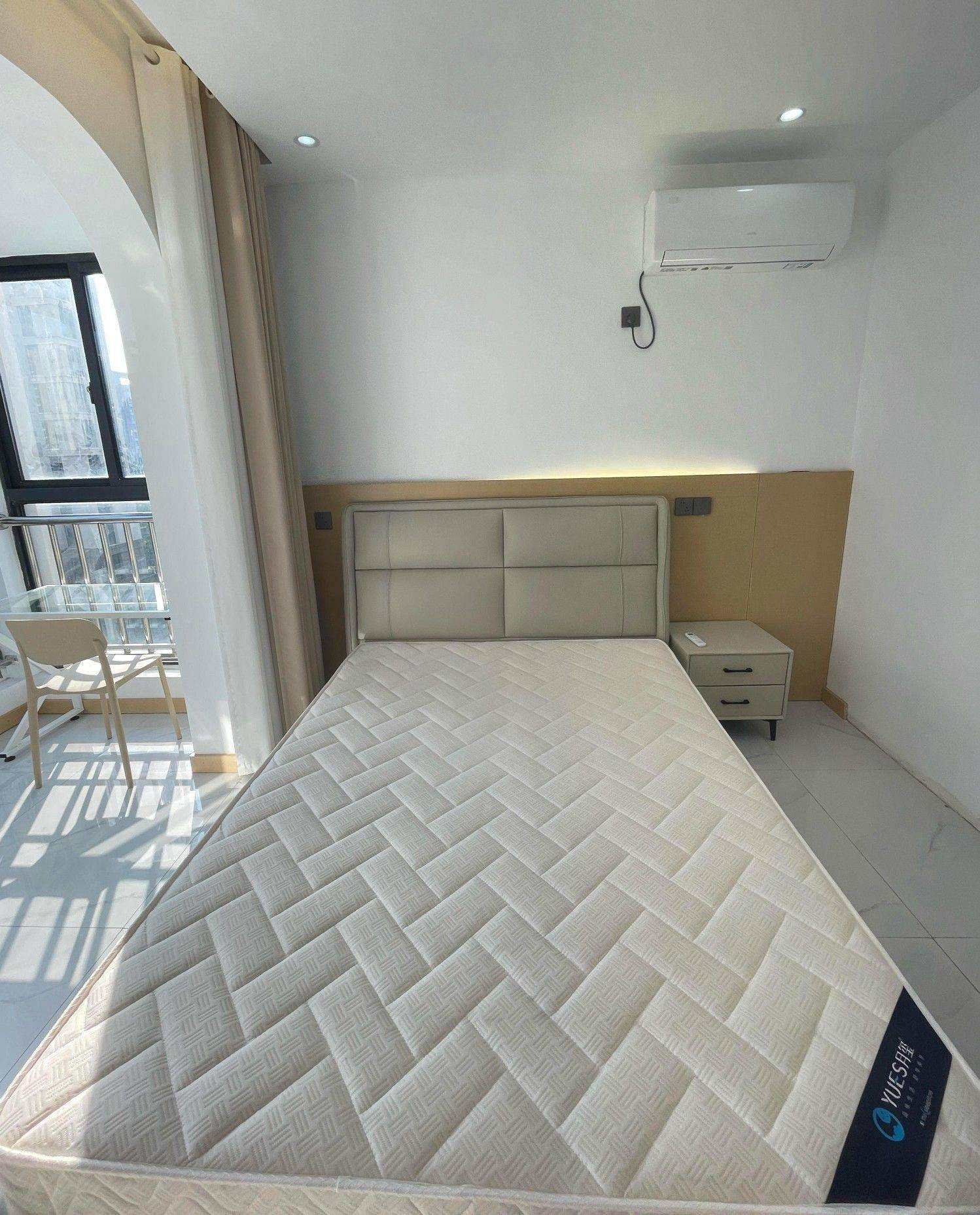 Chengdu-Shuangliu-Clean&Comfy,No Gender Limit