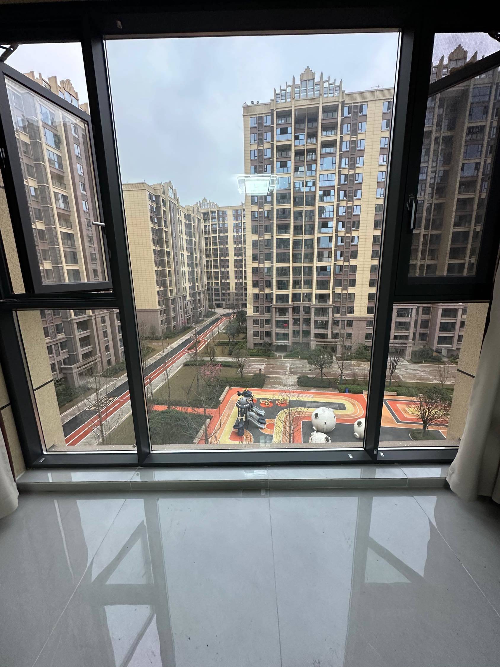 Chengdu-Shuangliu-Cozy Home,Clean&Comfy,No Gender Limit,Hustle & Bustle,Chilled