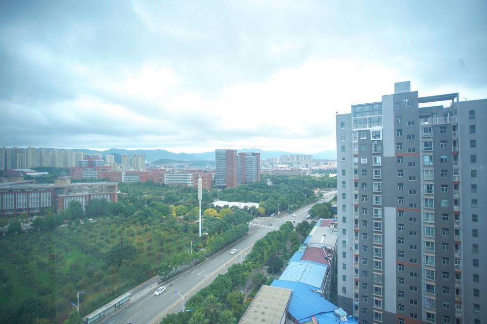 Kunming-Chenggong-Clean&Comfy,No Gender Limit