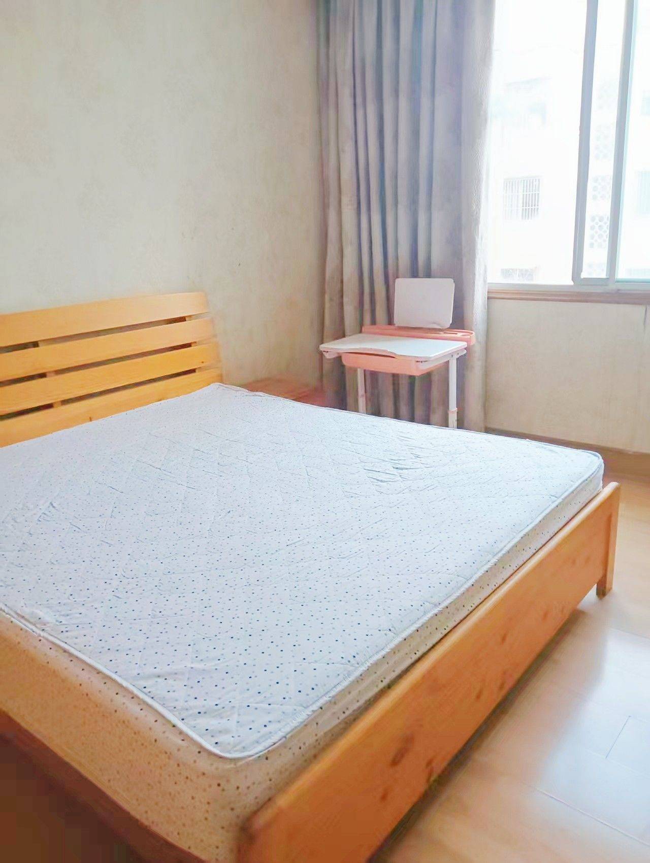 Hefei-Luyang-Cozy Home,Clean&Comfy,No Gender Limit,Hustle & Bustle,“Friends”,Chilled