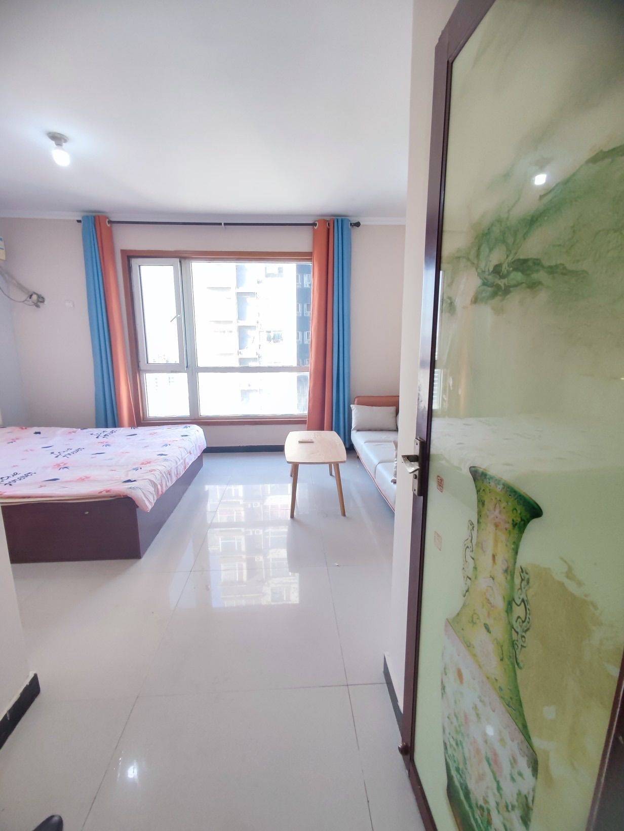 Shijiazhuang-Yuhua-Cozy Home,Clean&Comfy,No Gender Limit,Hustle & Bustle,“Friends”