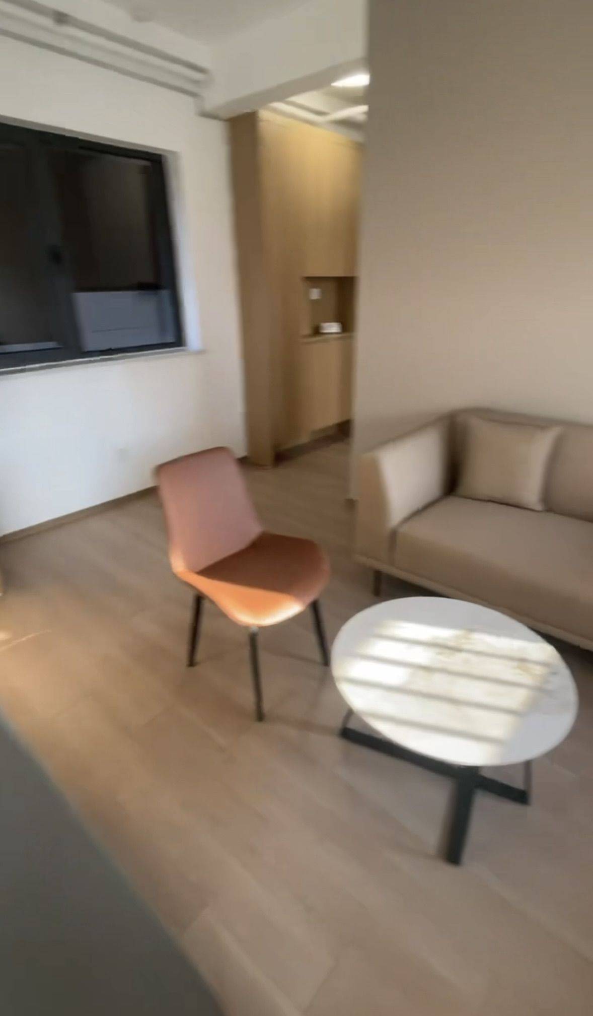 Shanghai-Pudong-Cozy Home,Clean&Comfy,No Gender Limit,Hustle & Bustle,“Friends”,Chilled,LGBTQ Friendly,Pet Friendly